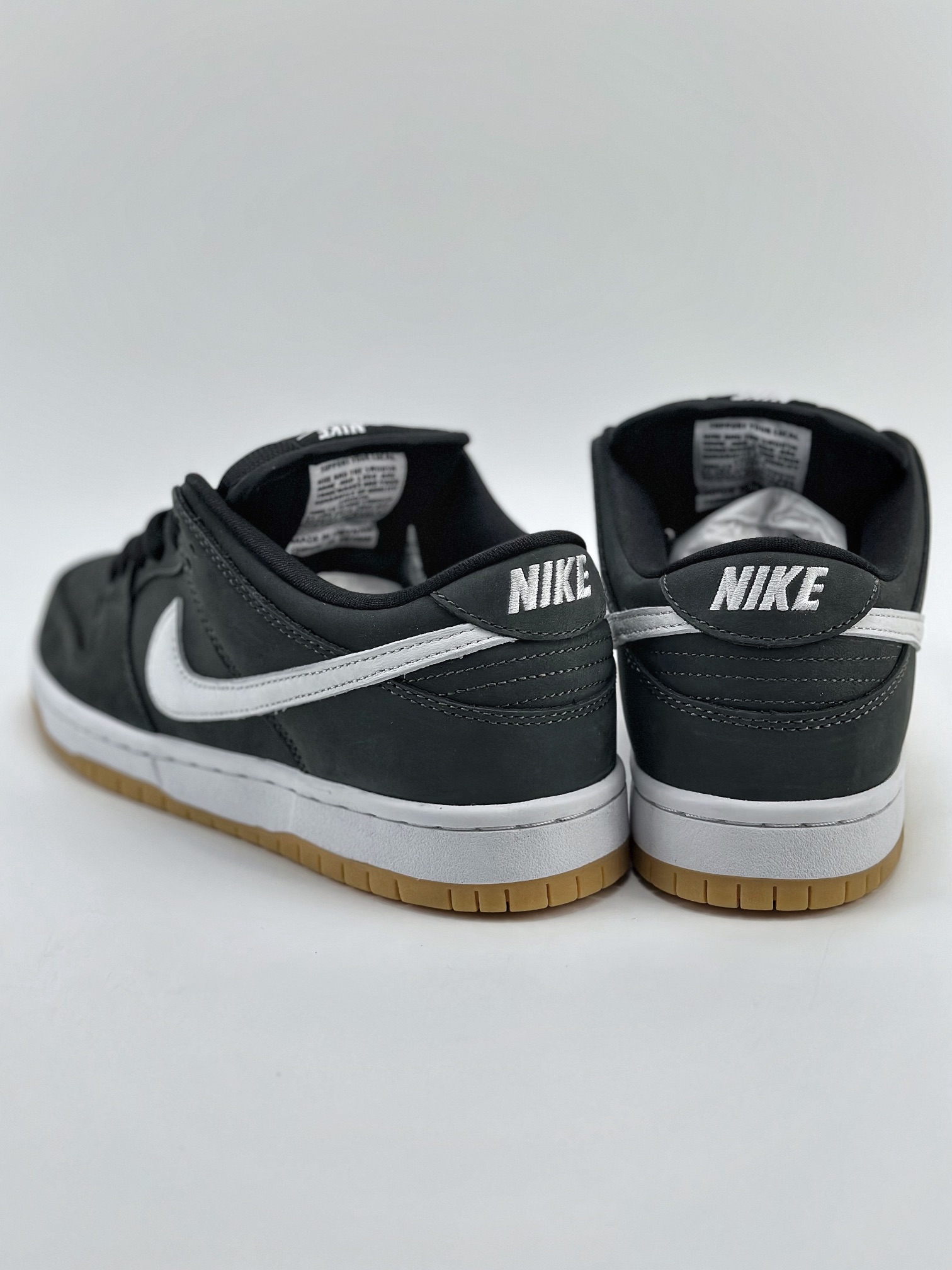 350 Nike SB Dunk Low Pro Zoom”Black Gum”黑白生胶 CD2563-006