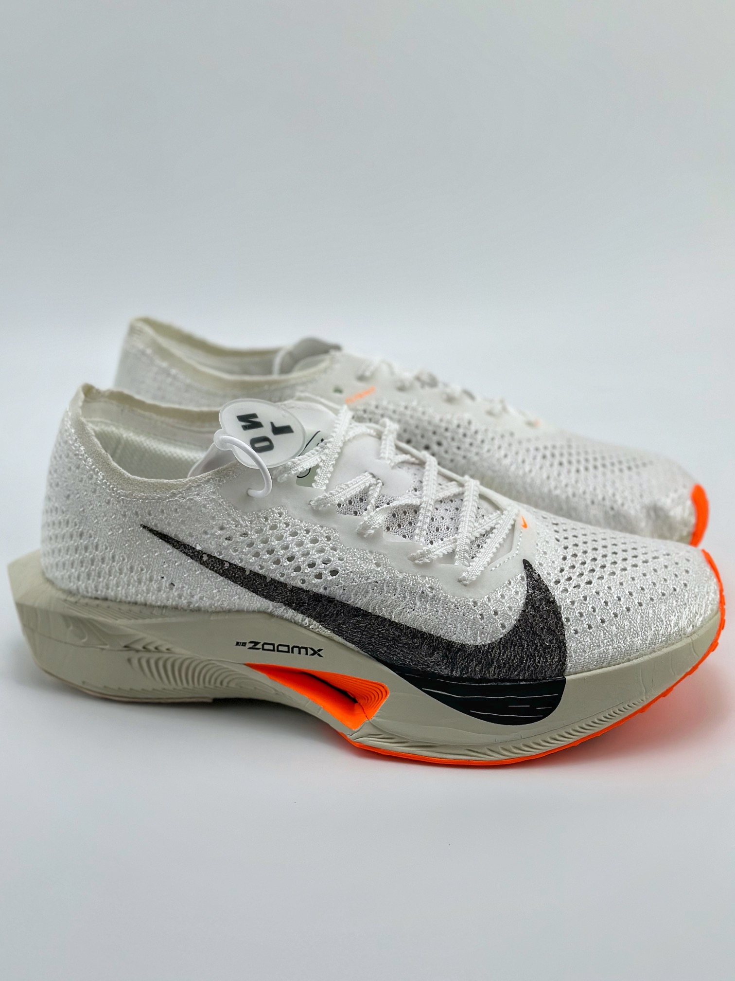 350 Nike ZoomX Vaporfly NEXT%3 减震马拉松跑步鞋 DX7957-100