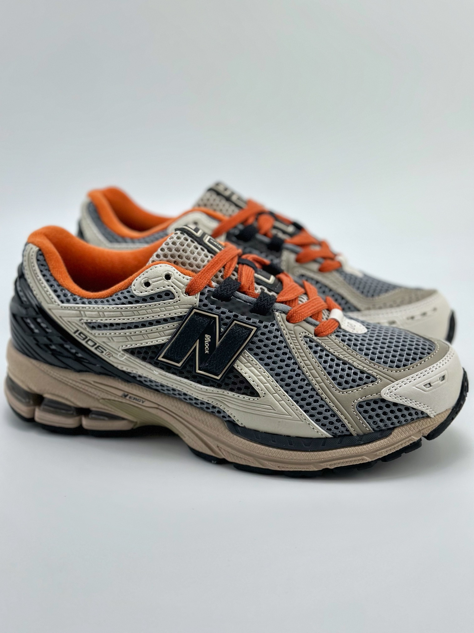 240 New Balance M1906系列 复古单品宝藏老爹鞋款 M1906RSA