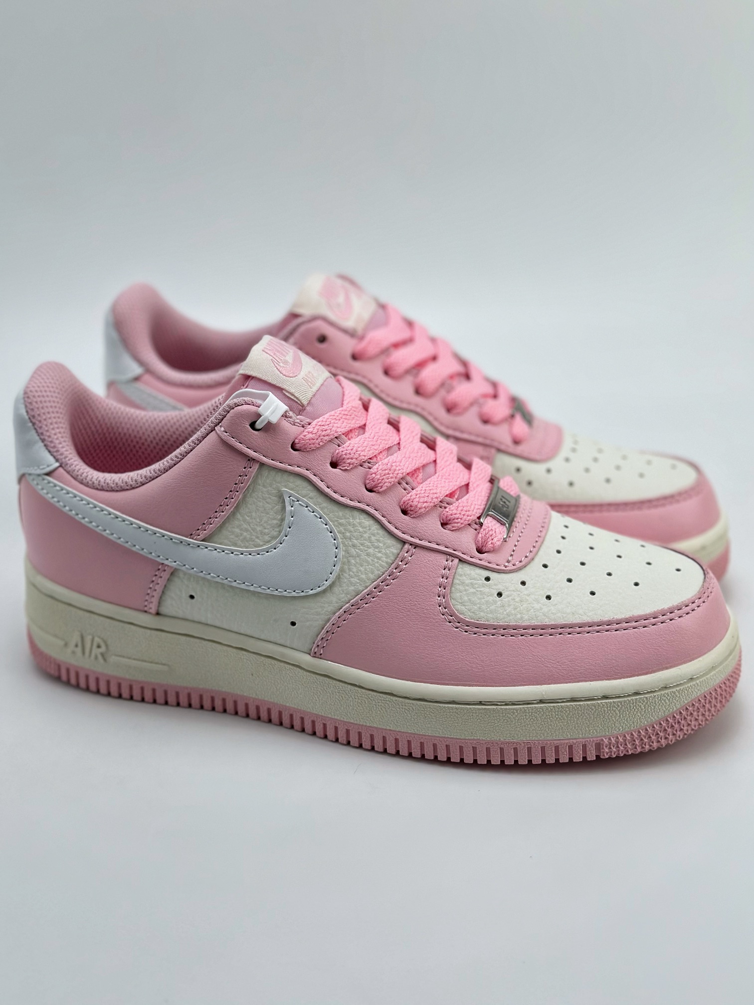 220 Nike Air Force 1 Low 07 白桃粉 DD8959-100