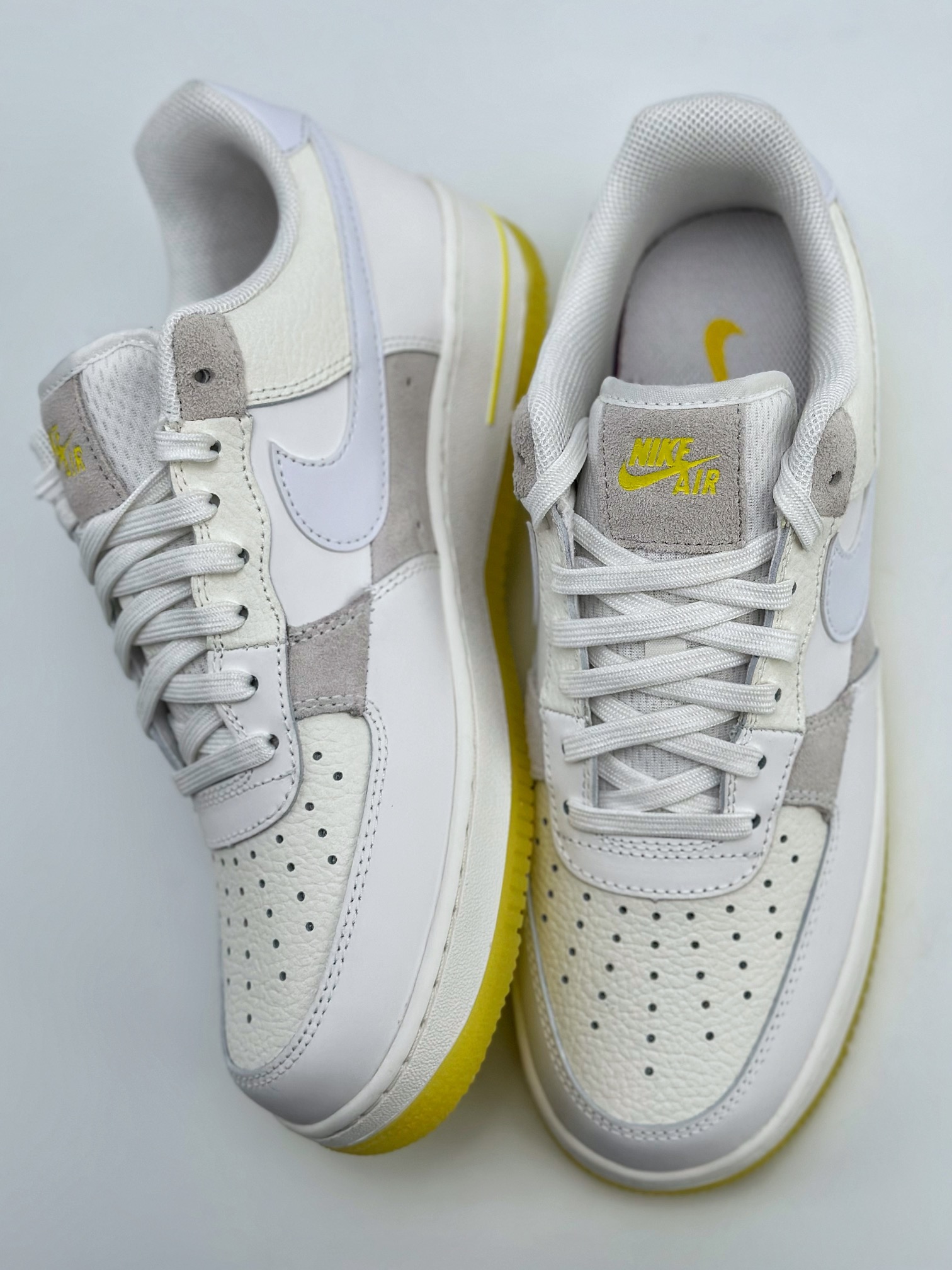 220 Nike Air Force 1 Low 07 白黄拼接 FQ0709-100