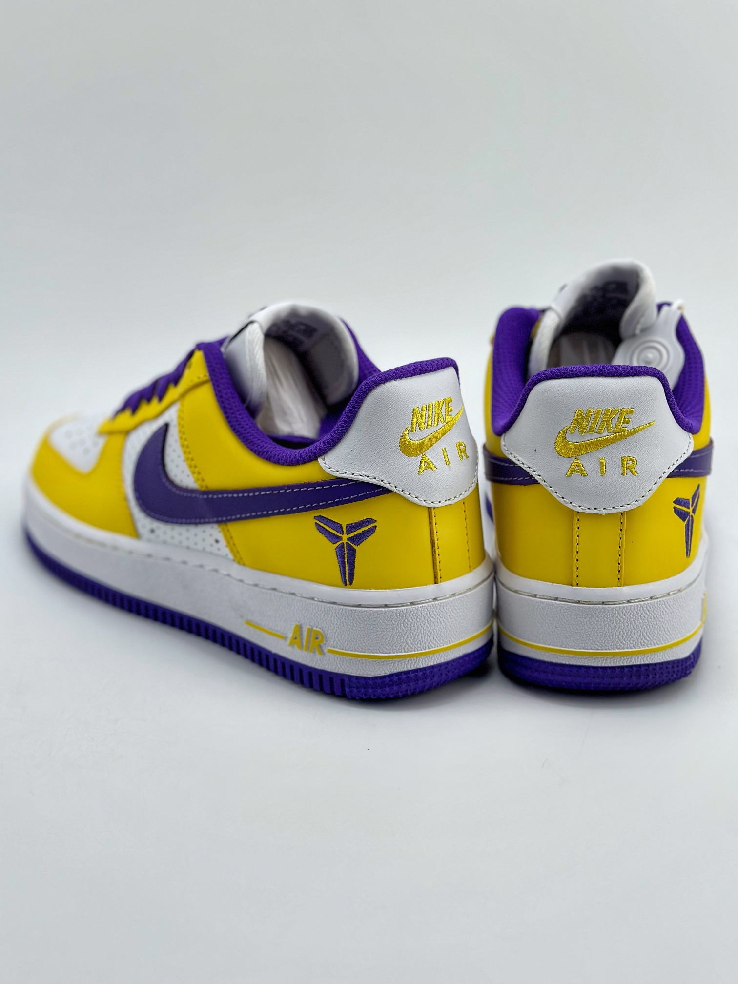 200 Nike Air Force 1 Low 07 x Kobe Bryant 紫金湖人 314192-151