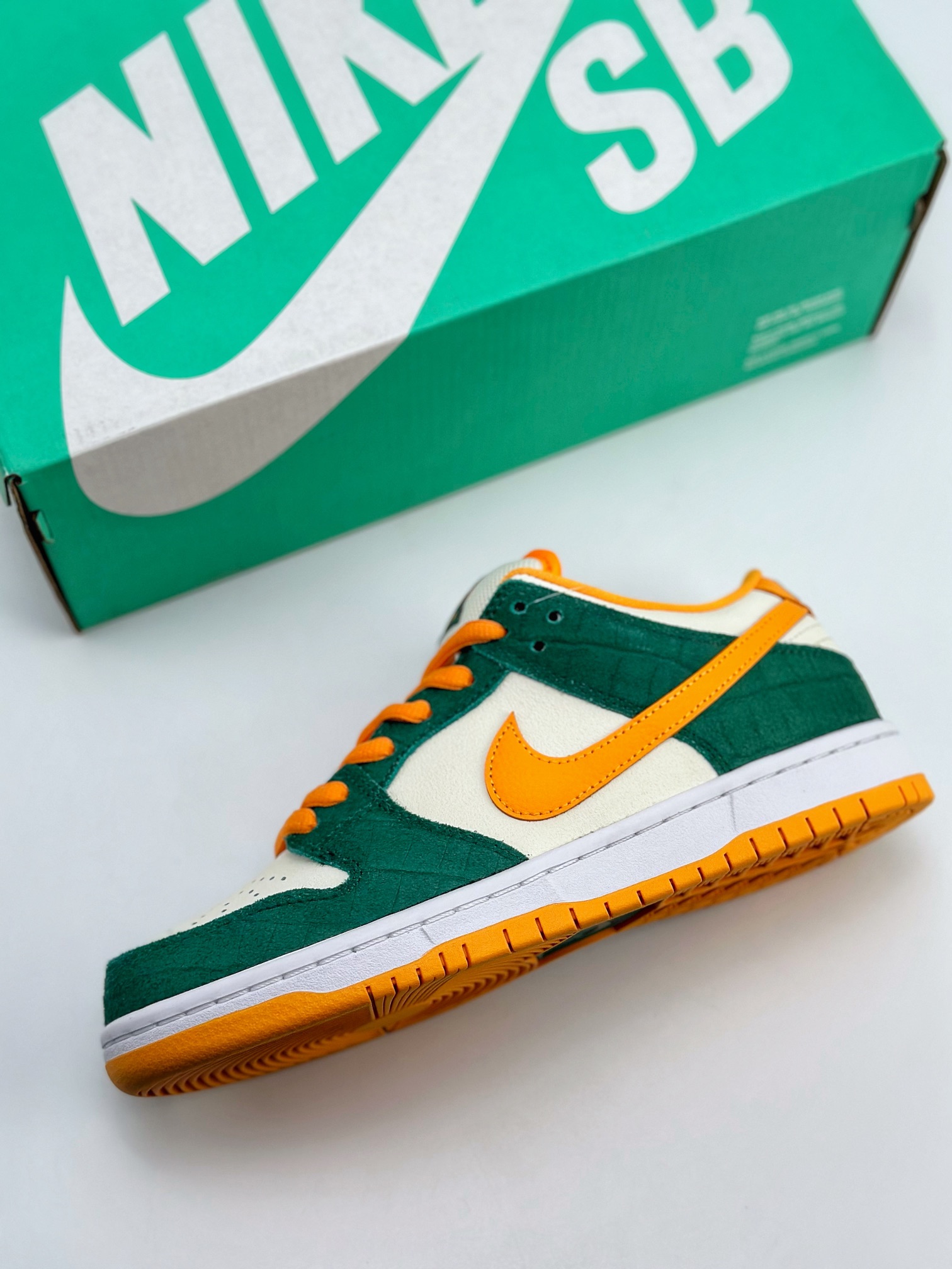 350 Nike SB Dunk Low Legion Pine 绿橘 304292-383