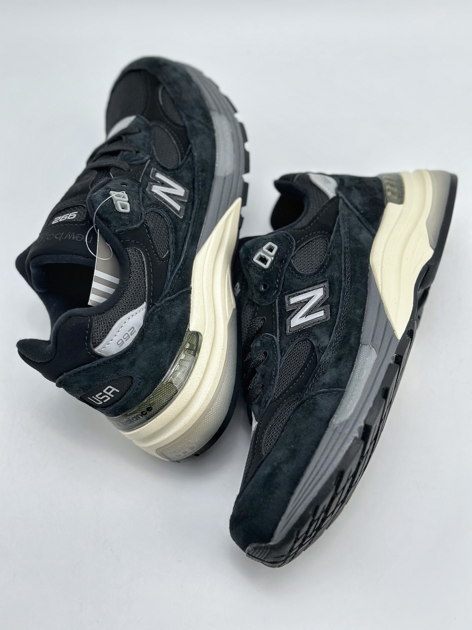 220 New Balance 992 复古风格 M992BLJ