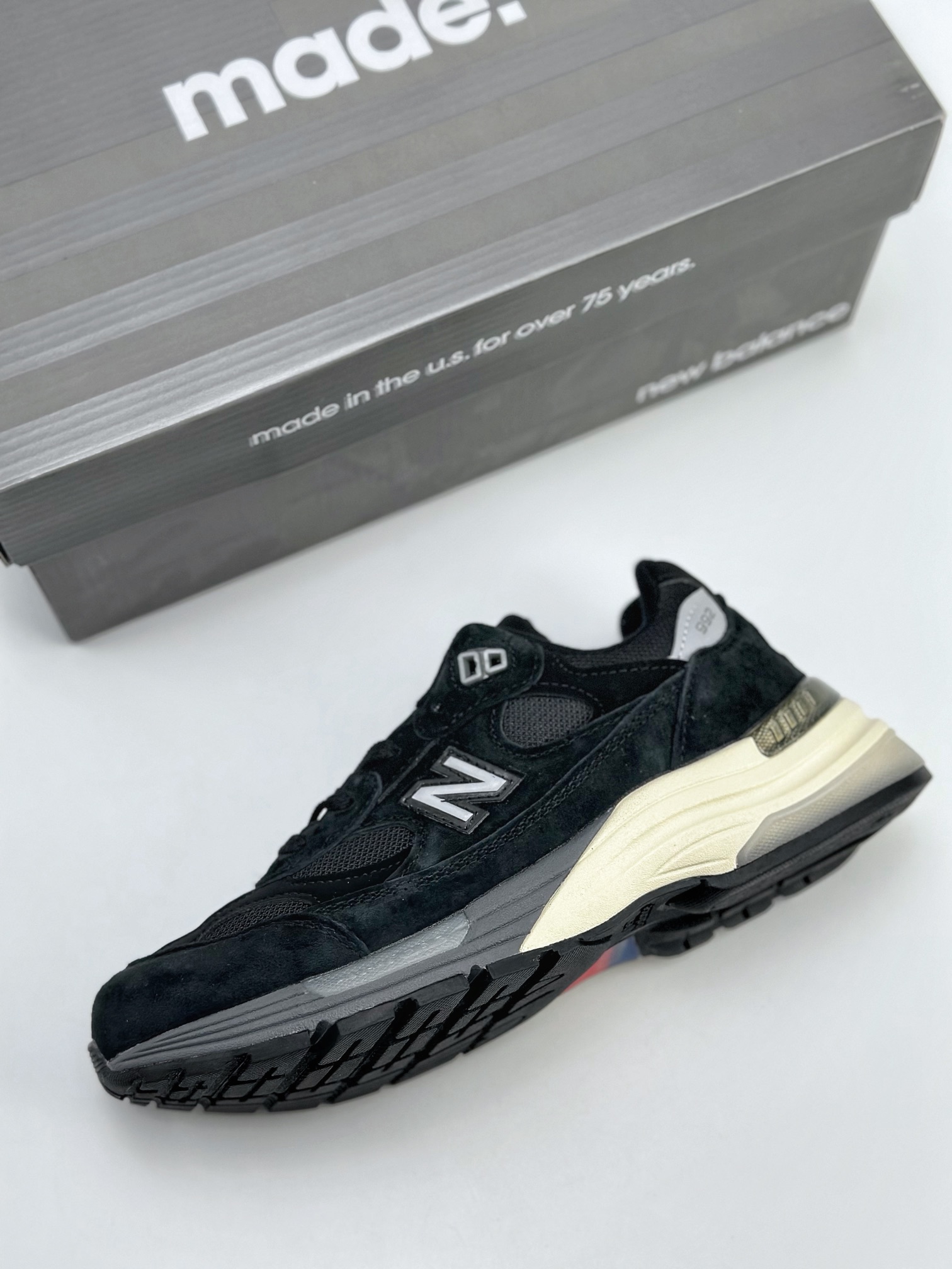 220 New Balance 992 复古风格 M992BLJ