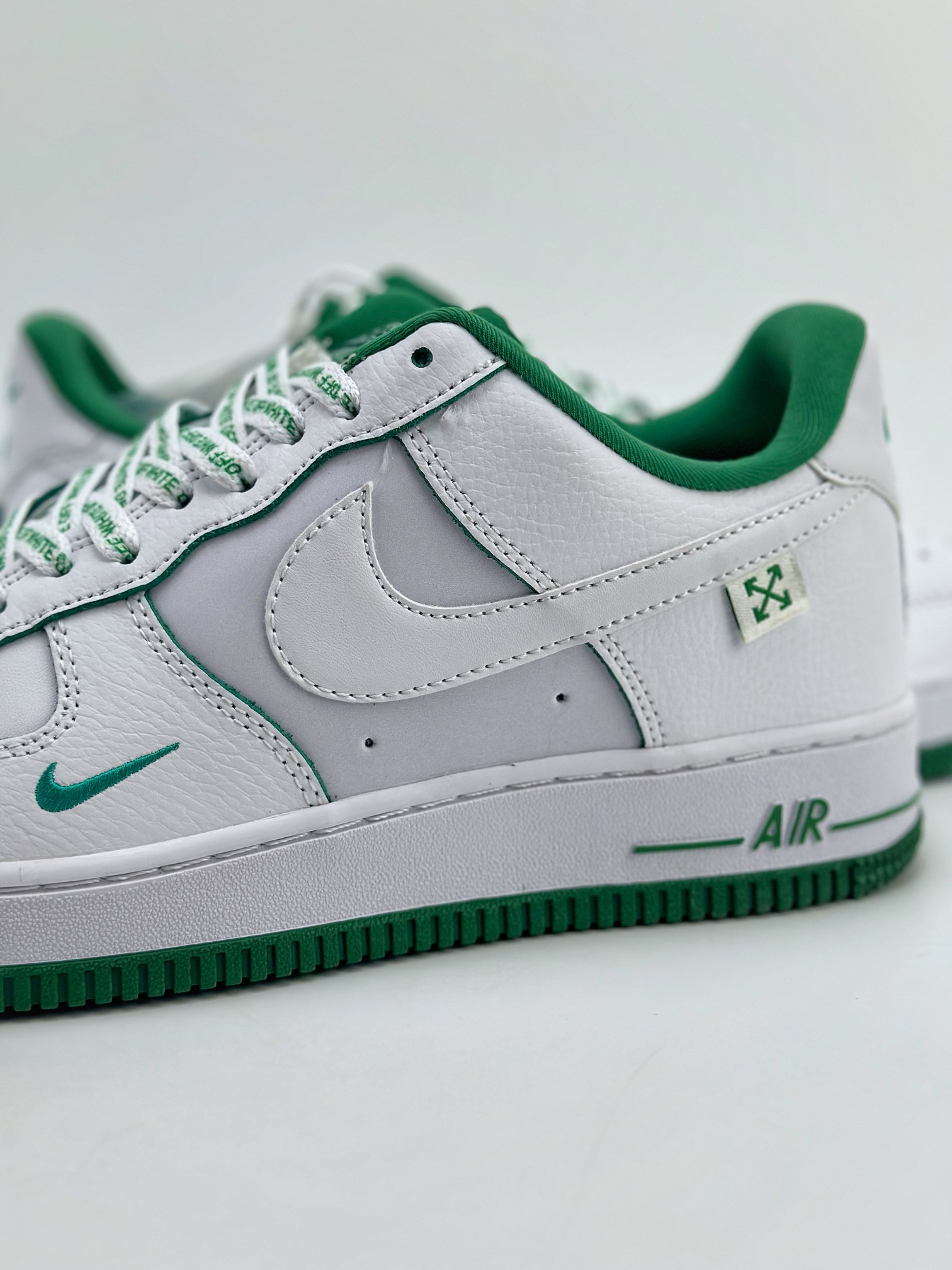 240 Nike Air Force 1 Low 07 x Off White 联名白绿 PF9055-771