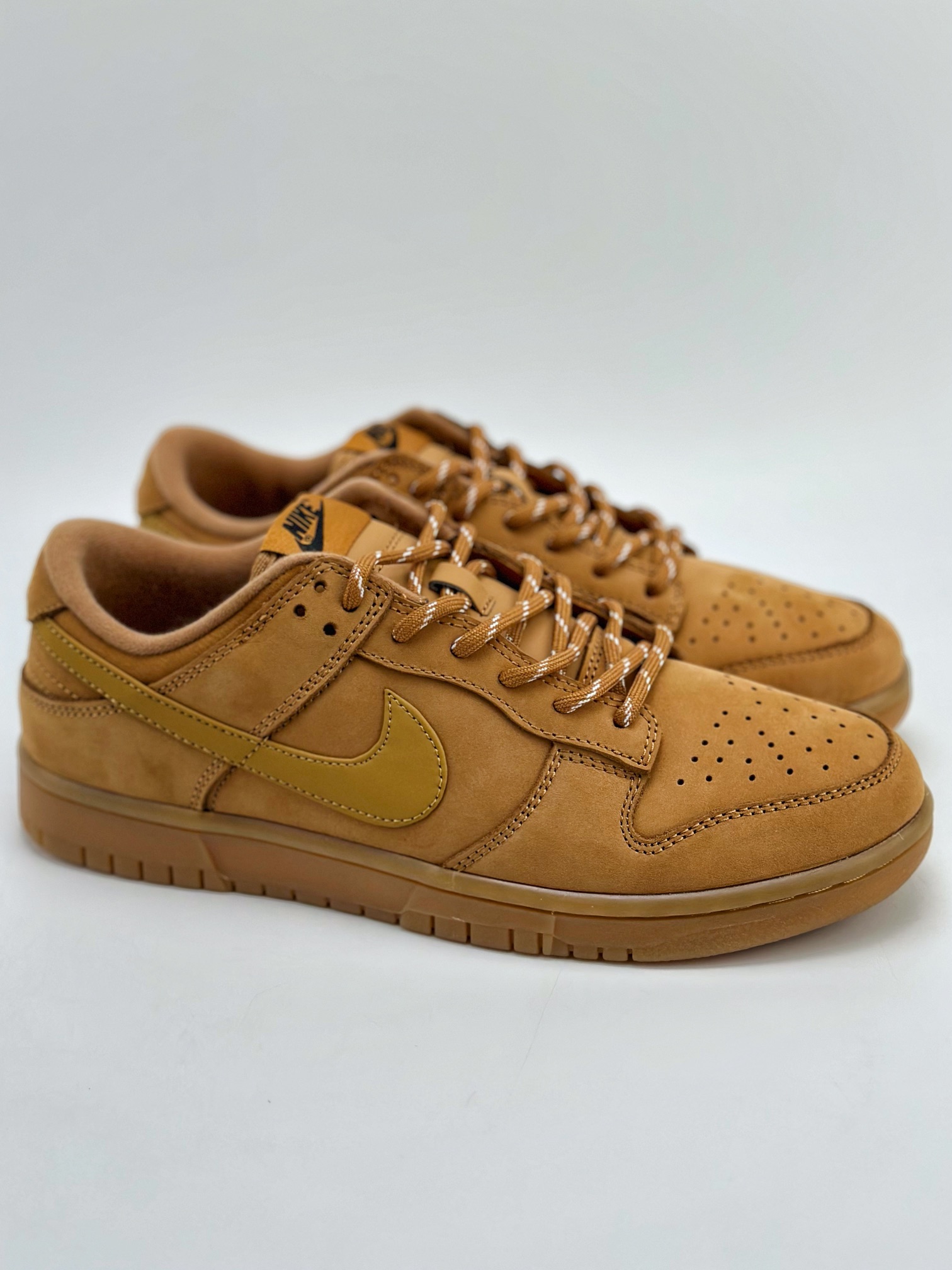 280 Nike SB Dunk Low 小麦色 麂皮 CJ9179-200