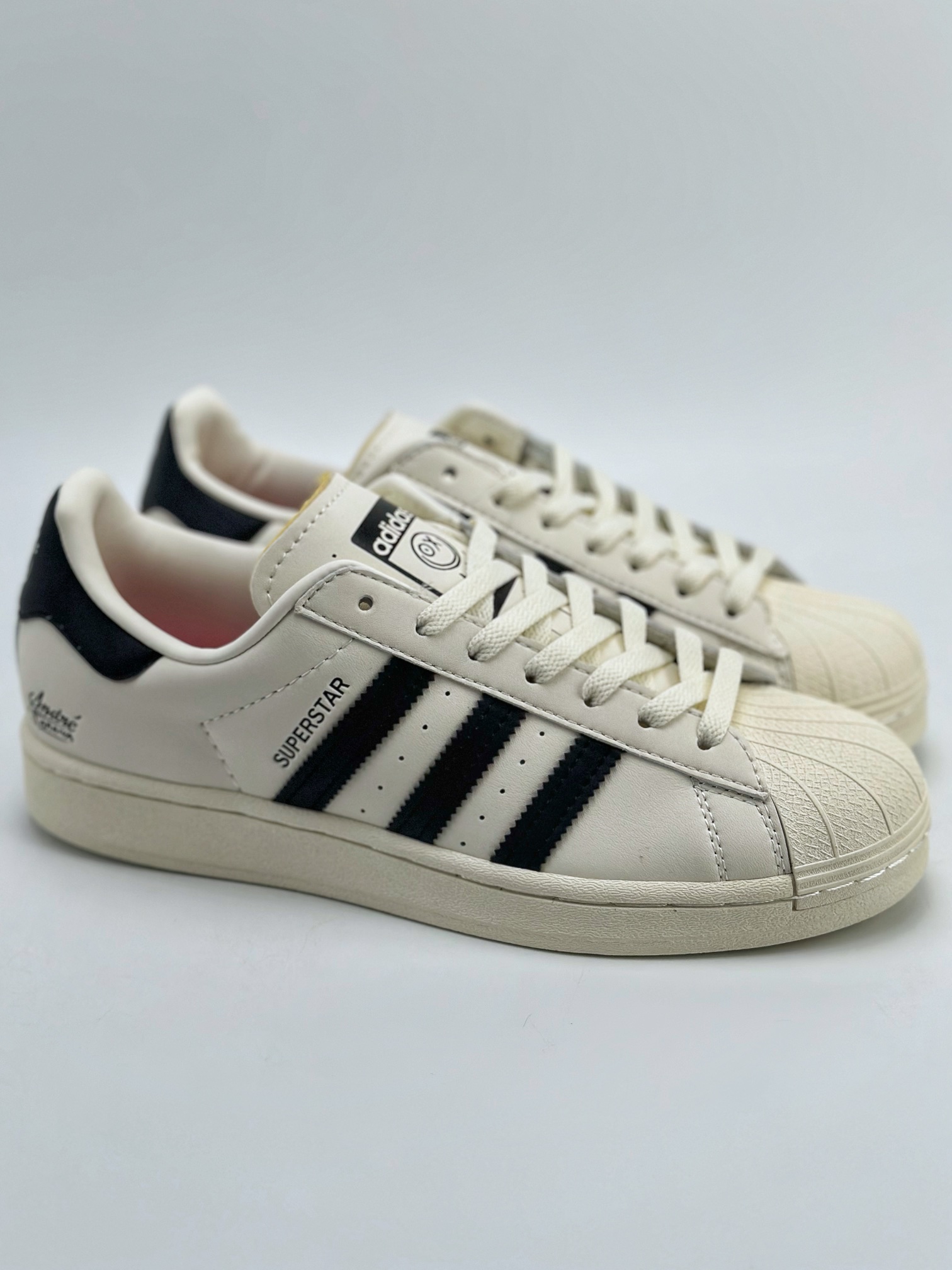 150 Adidas   Originals Superstar x André Saraiva 贝壳头  GZ2203