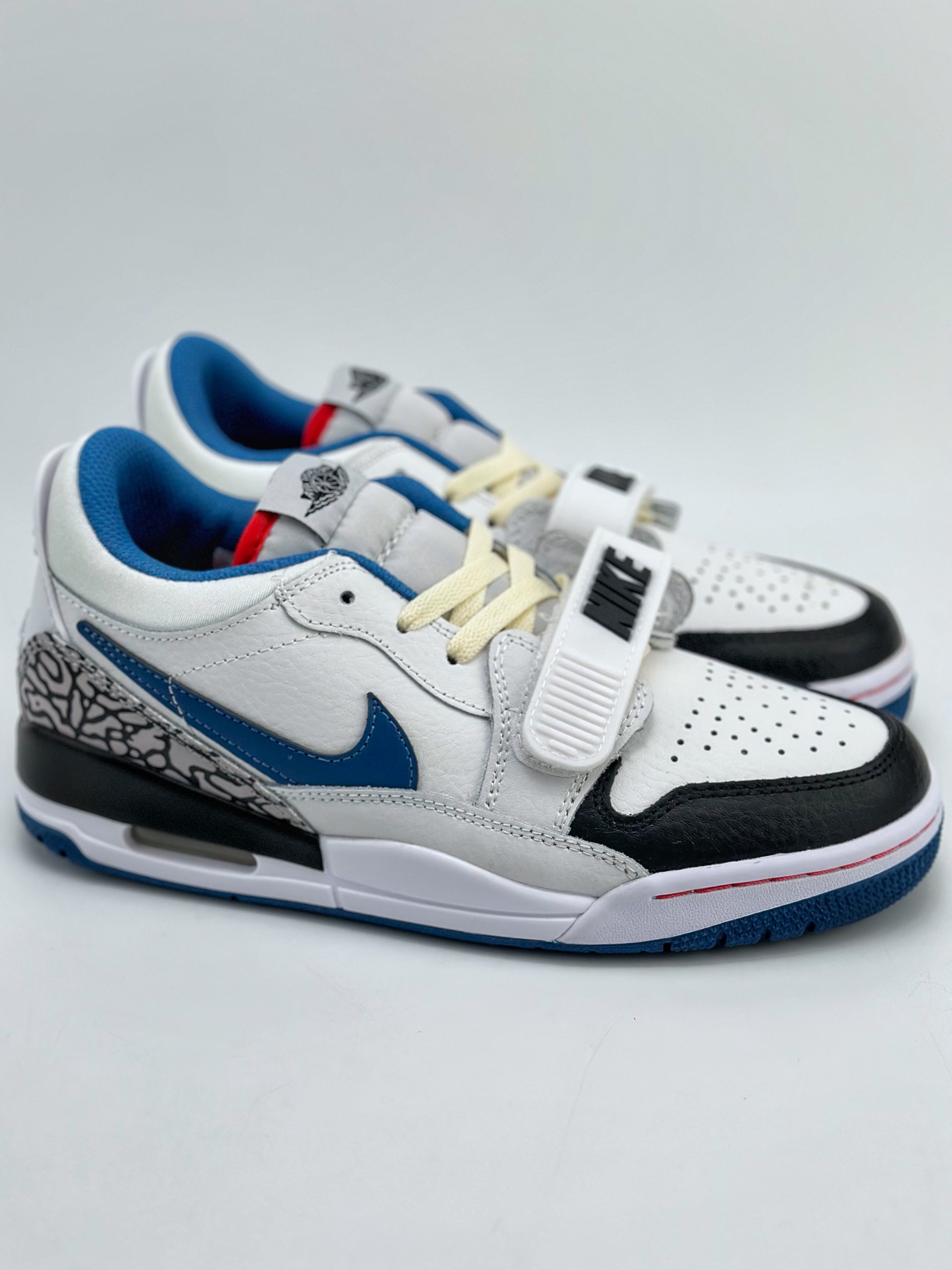 200 Air Jordan Legacy 312 Low 白黑蓝  FV8117-141