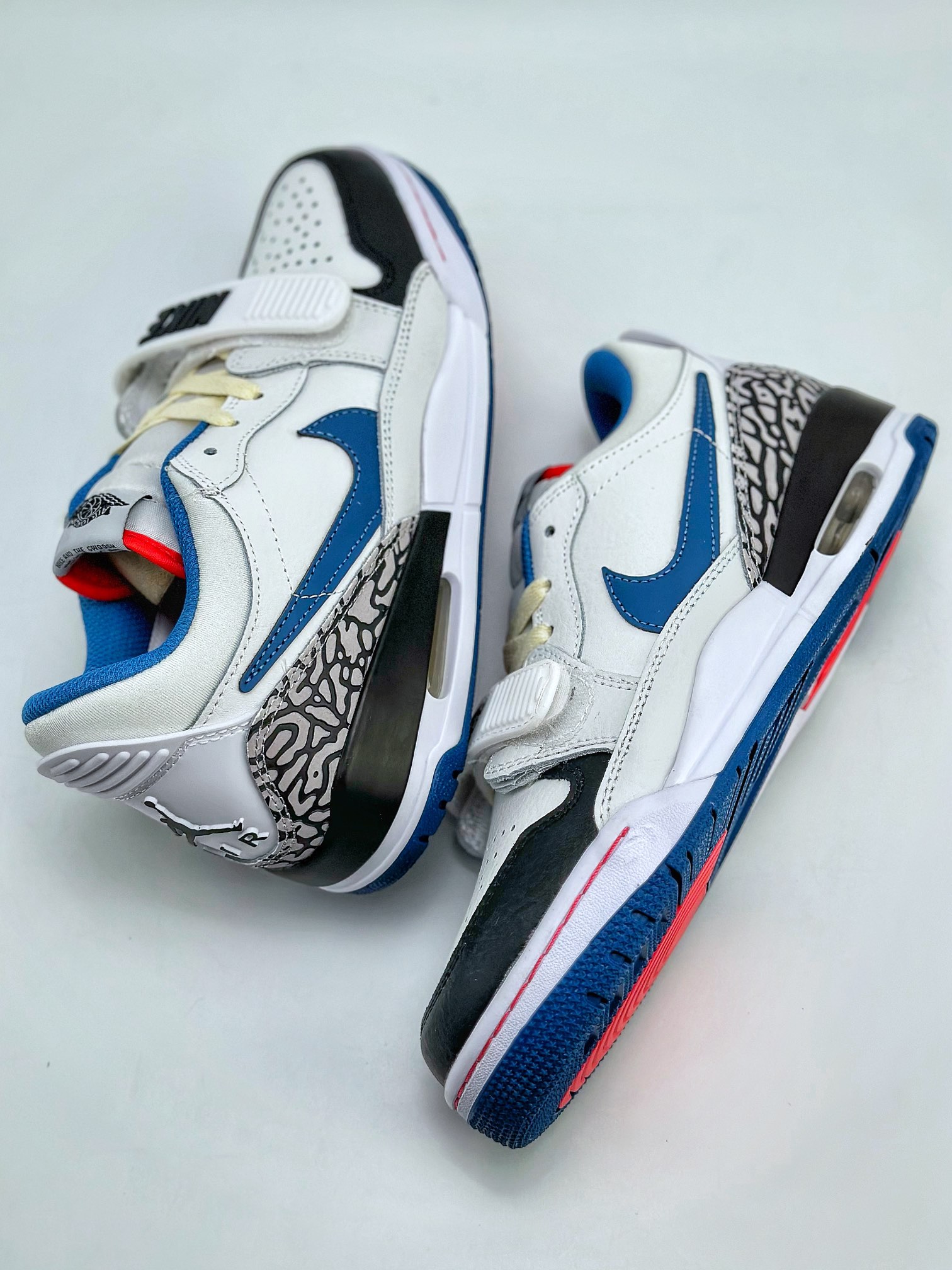 200 Air Jordan Legacy 312 Low 白黑蓝  FV8117-141