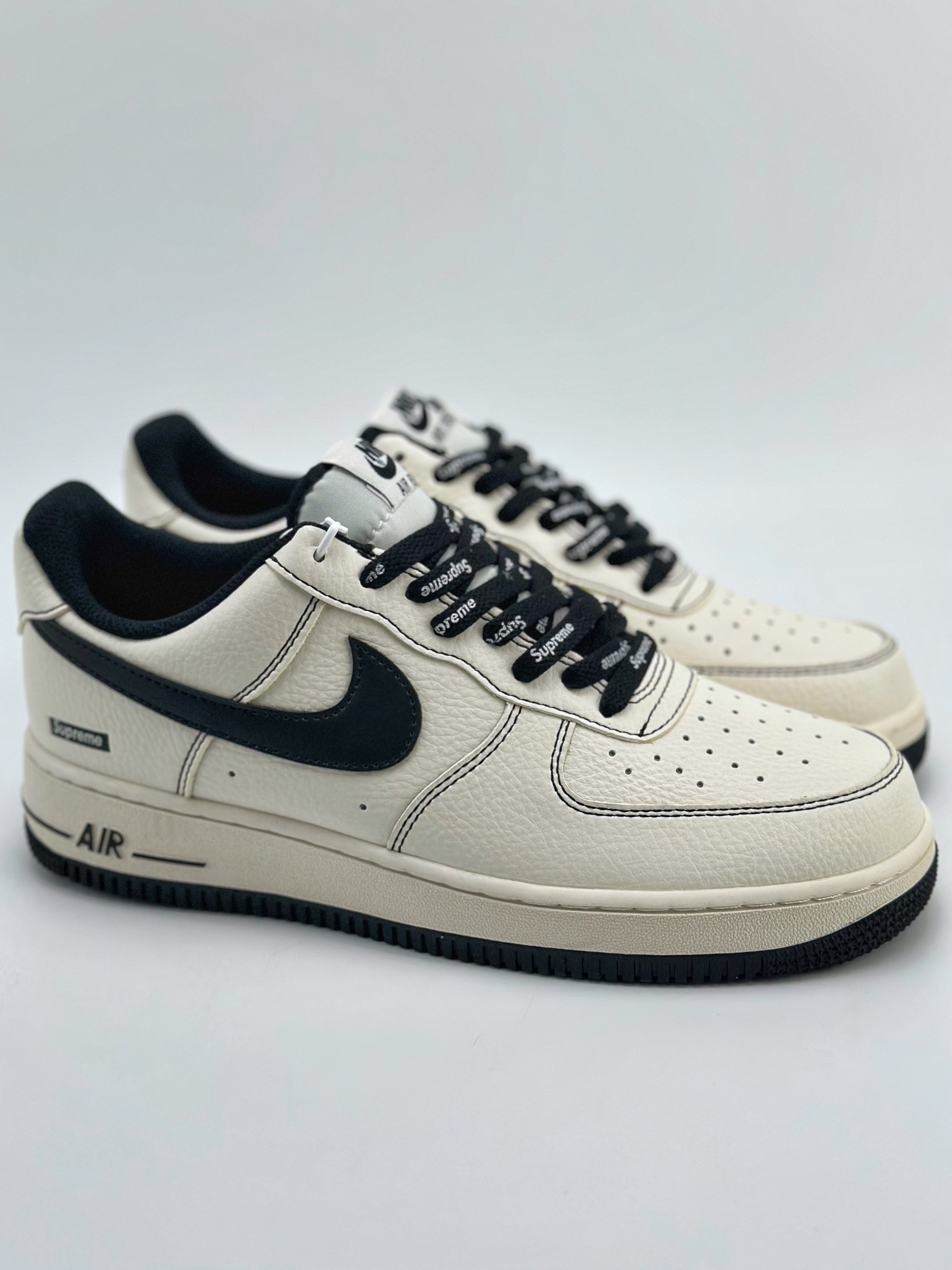 220 Nike Air Force 1 Low 07 x Suoreme 联名米白黑