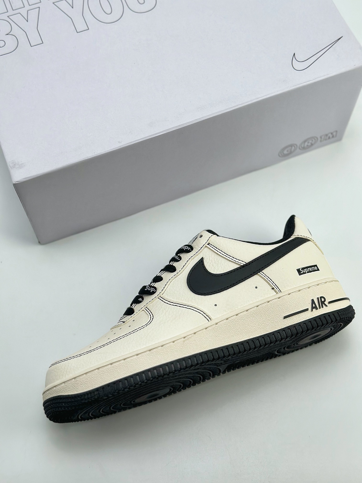 220 Nike Air Force 1 Low 07 x Suoreme 联名米白黑