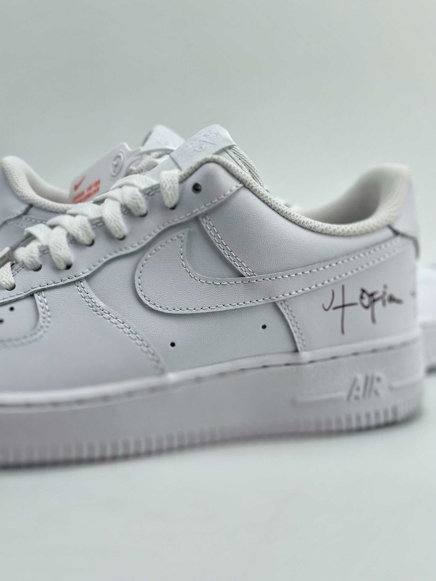 200 Nike Air Force 1 Low 07 Travis Scott 印花