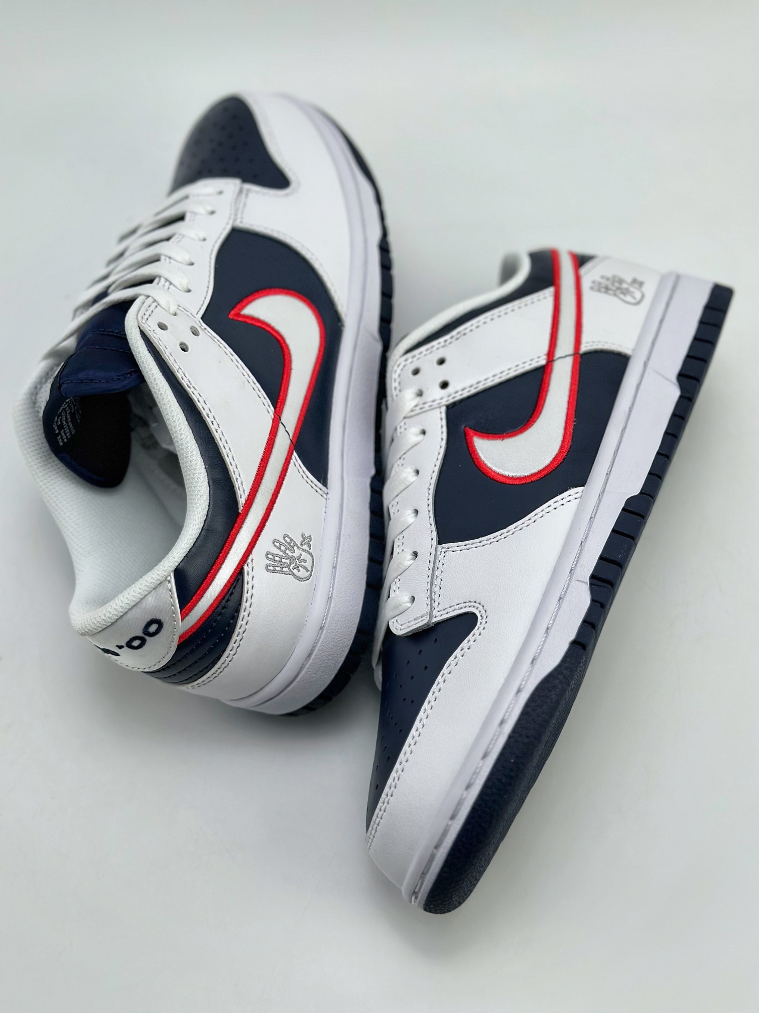 300 Nike SB Dunk Low Houston Comets Four-Peat 白蓝 DZ2780-100