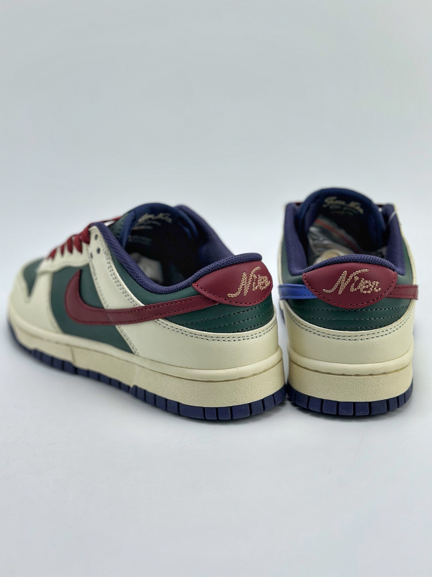 200 NIKE SB Dunk Low 鸳鸯米白绿 FB8106-361