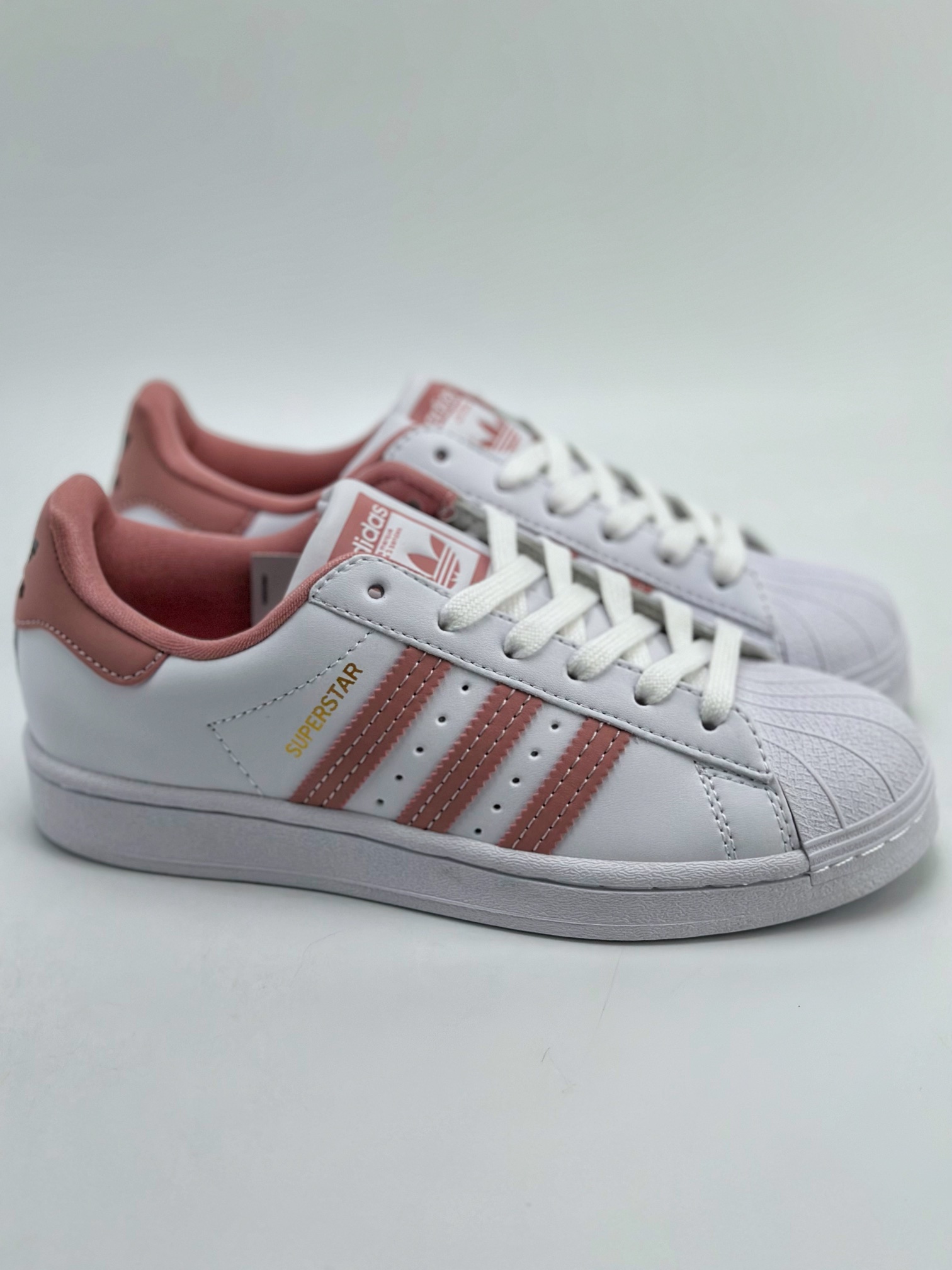 150 Adidas   Originals Superstar 贝壳头 白紫色 GY5987