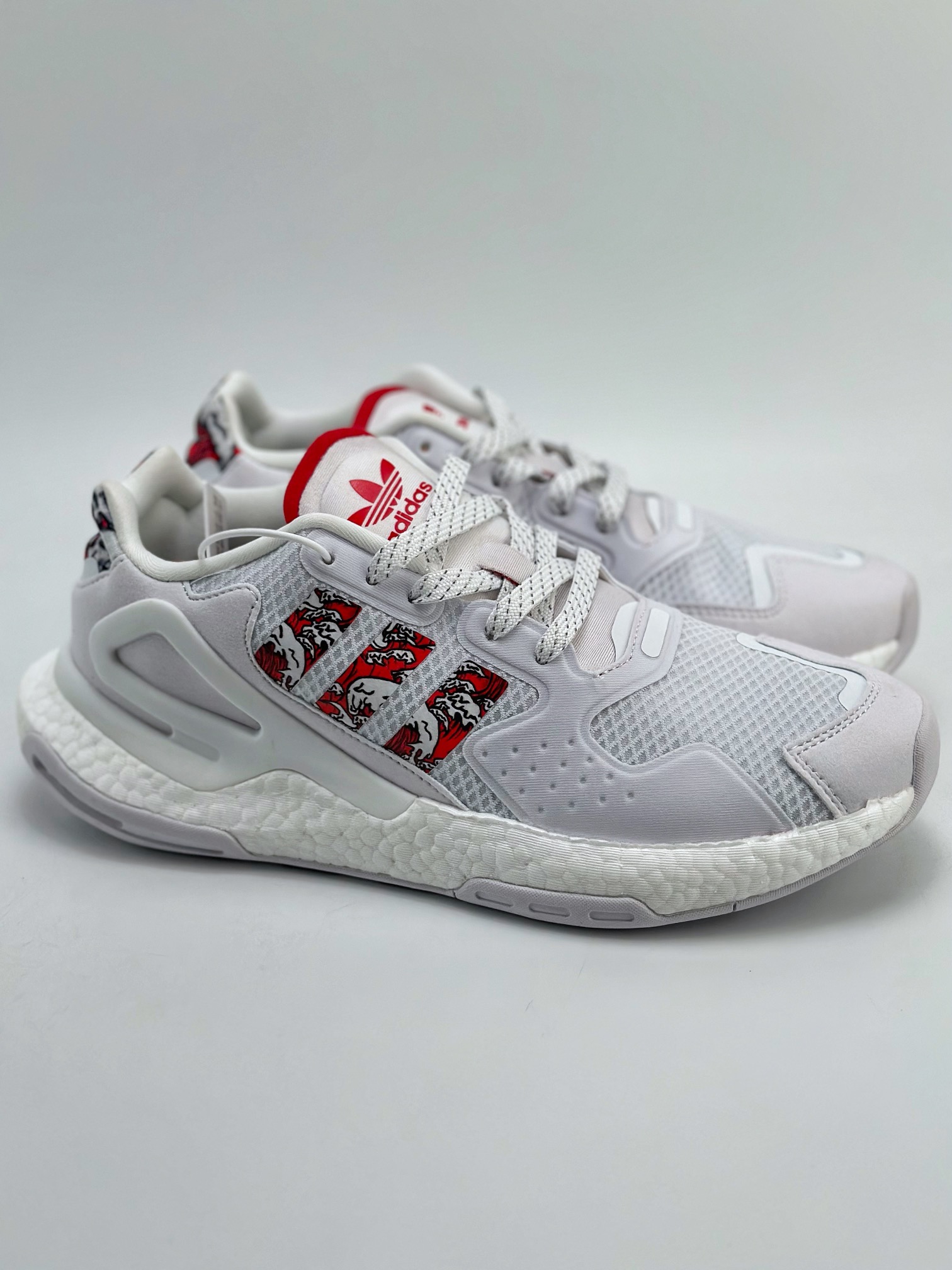 210 Adidas   Day Jogger 夜行者二代 Get版 运动鞋 FW5899