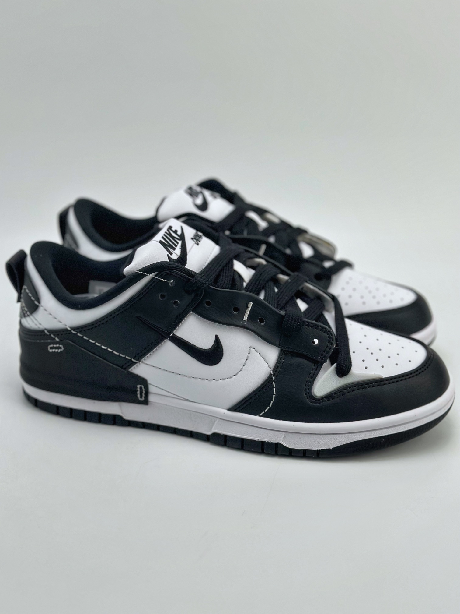 220 NIKE SB Dunk Low Disrupt 2 panda 黑白 DV4024-002