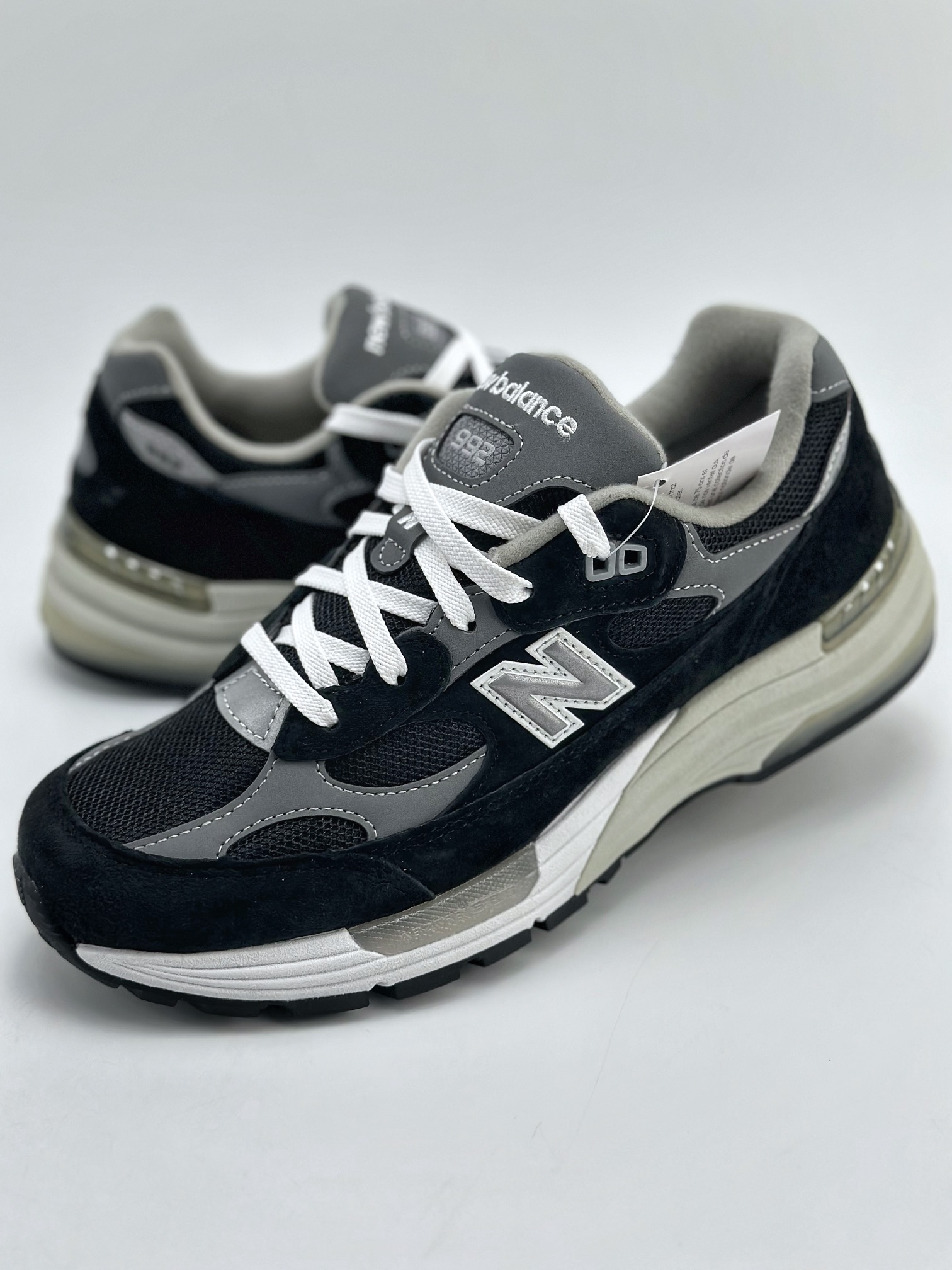 280 New Balance 992 元祖灰 M992EB