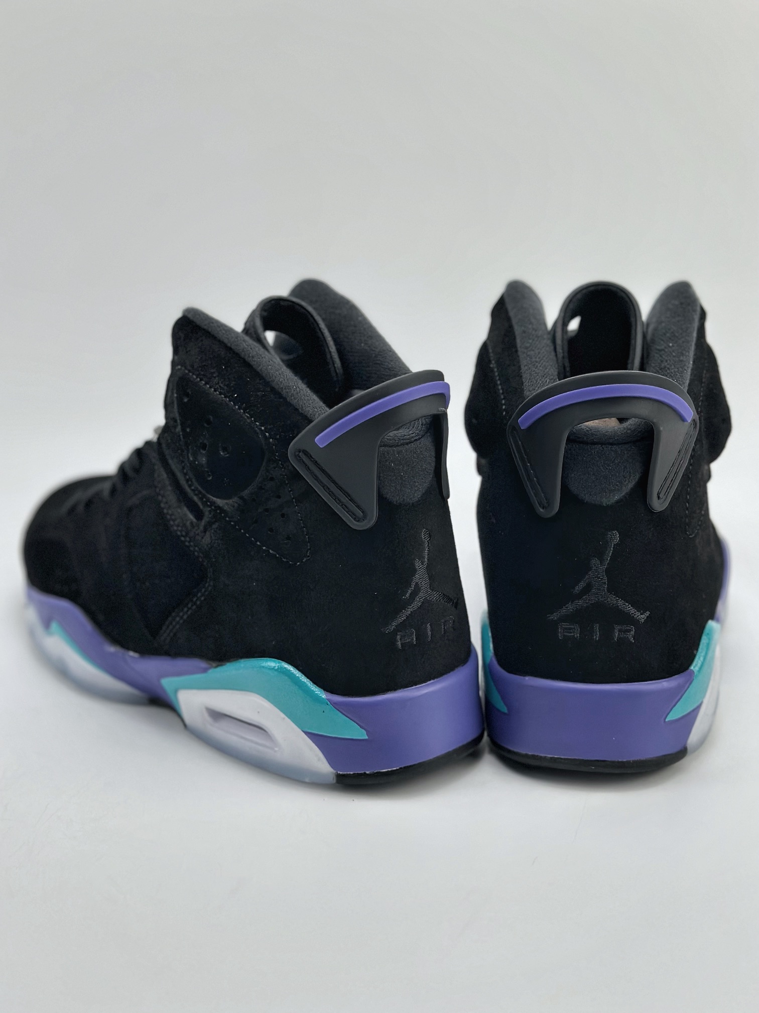 280 Air Jordan 6 Retro   CT8259-004