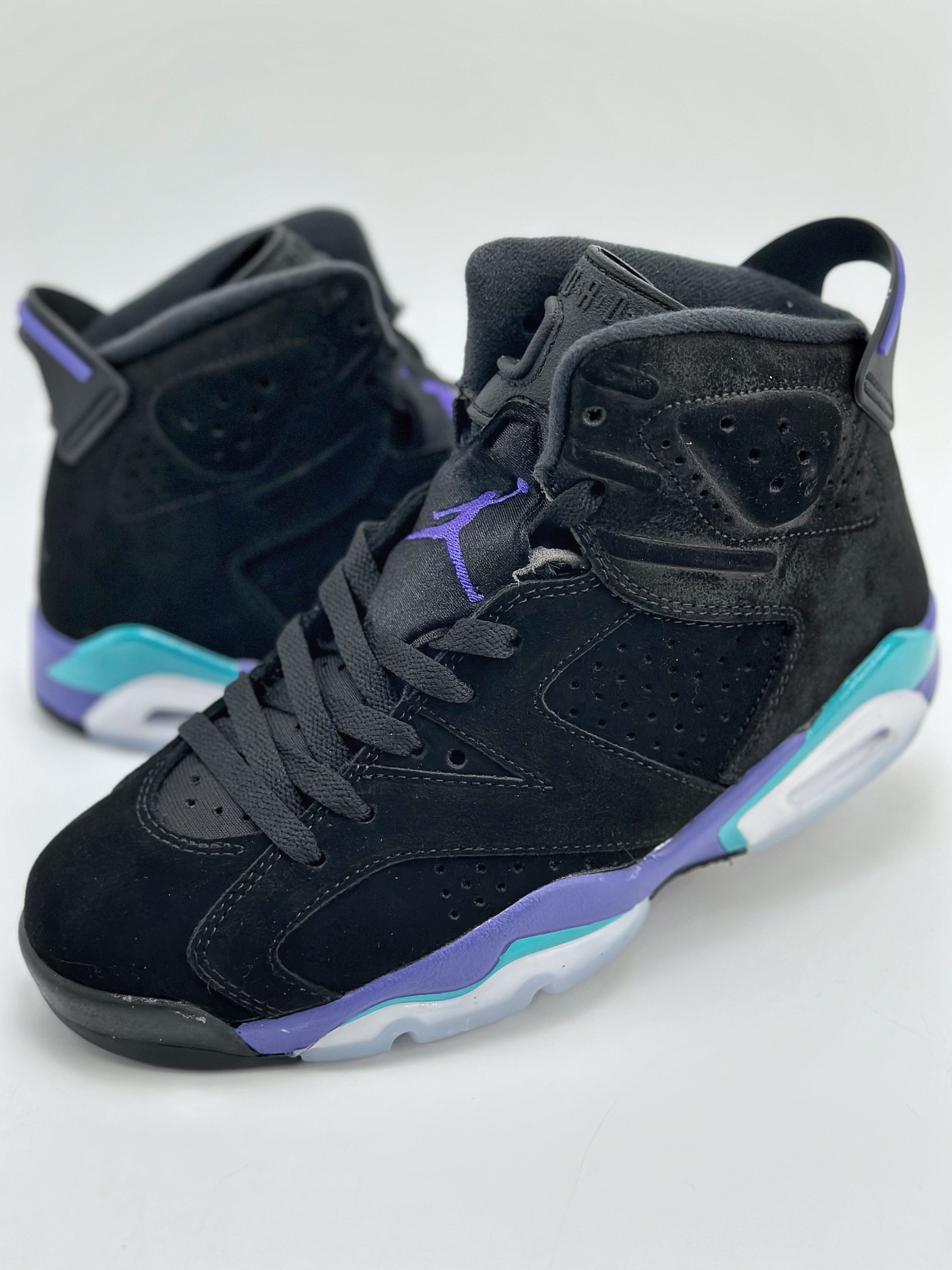 280 Air Jordan 6 Retro   CT8259-004