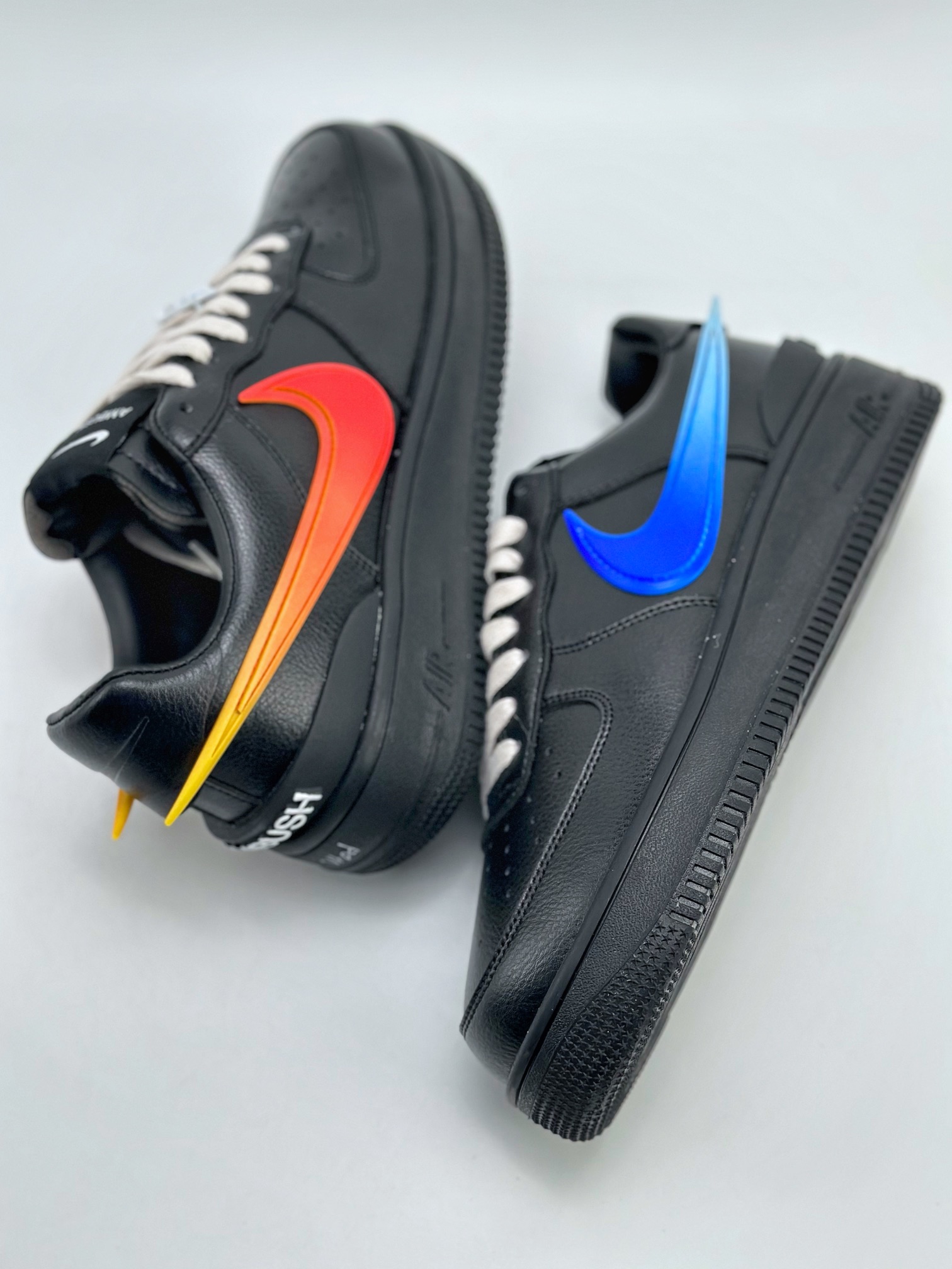 200 Nike Air Force 1 Low 07 x AMBUSH 鸳鸯红蓝勾 DV3464-001