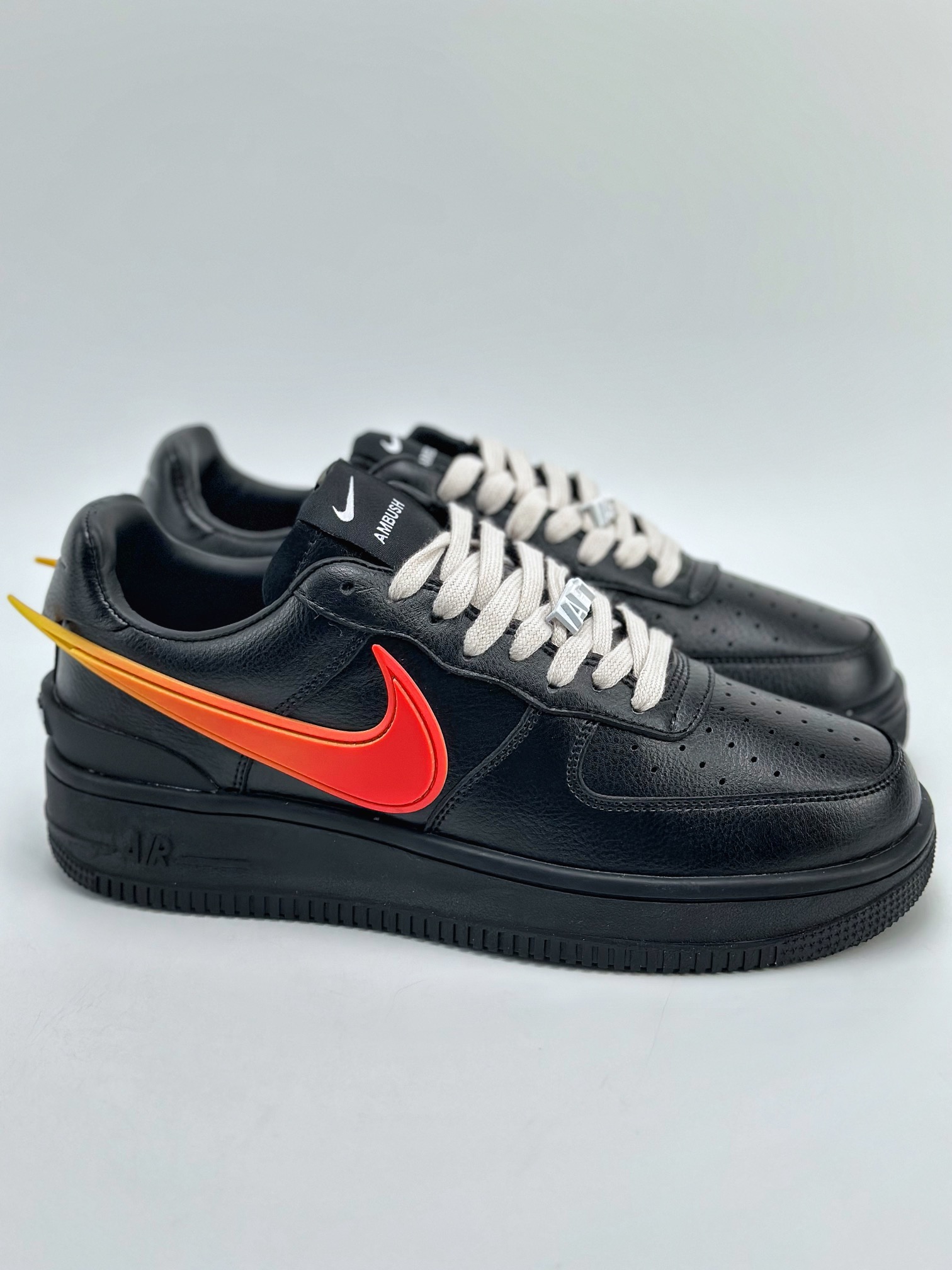 200 Nike Air Force 1 Low 07 x AMBUSH 鸳鸯红蓝勾 DV3464-001