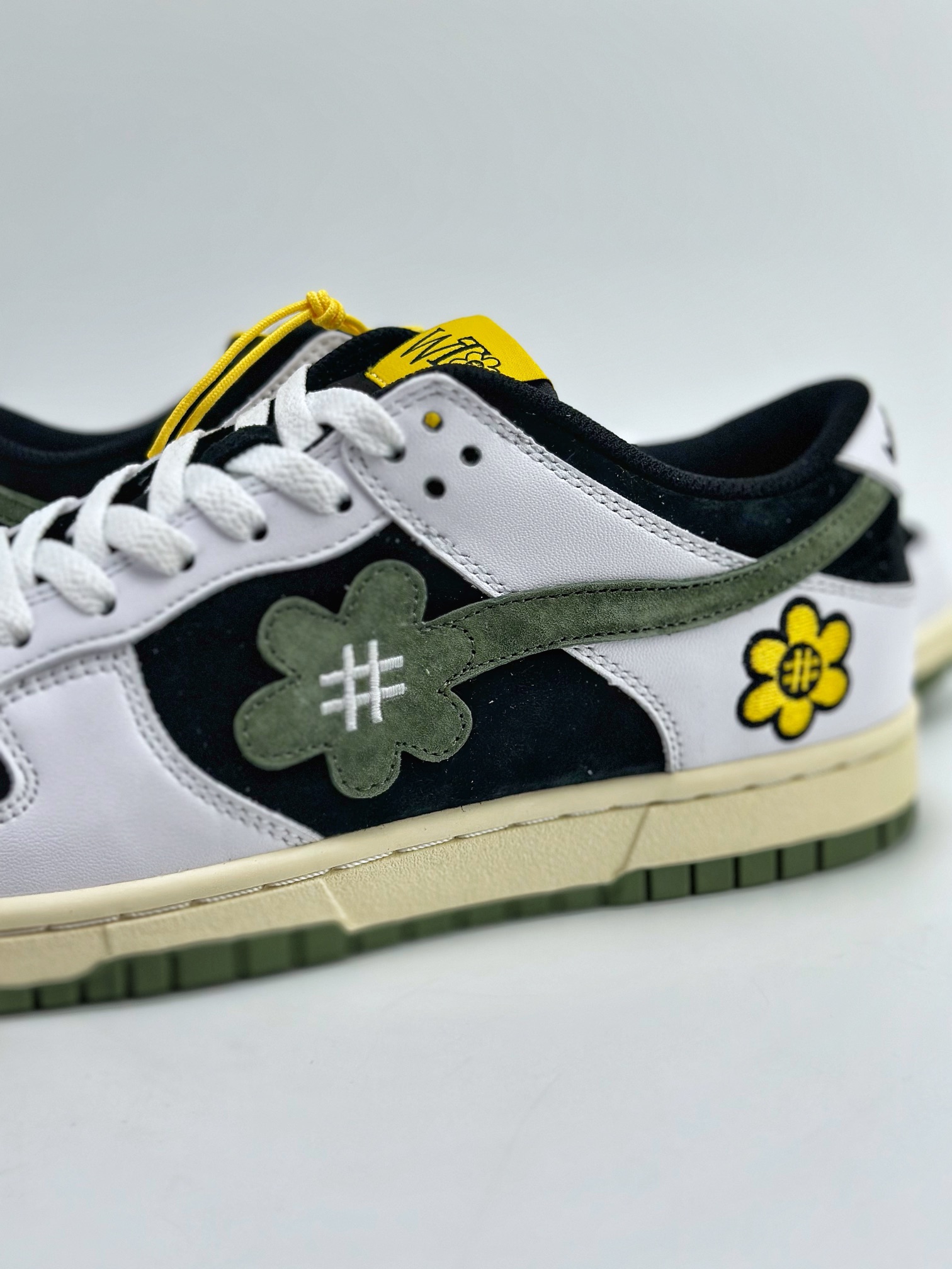 260 Wtp Water The Plant 1.0 Dunk Low "Shroom" 白黑黄 WTPS1124 93 040