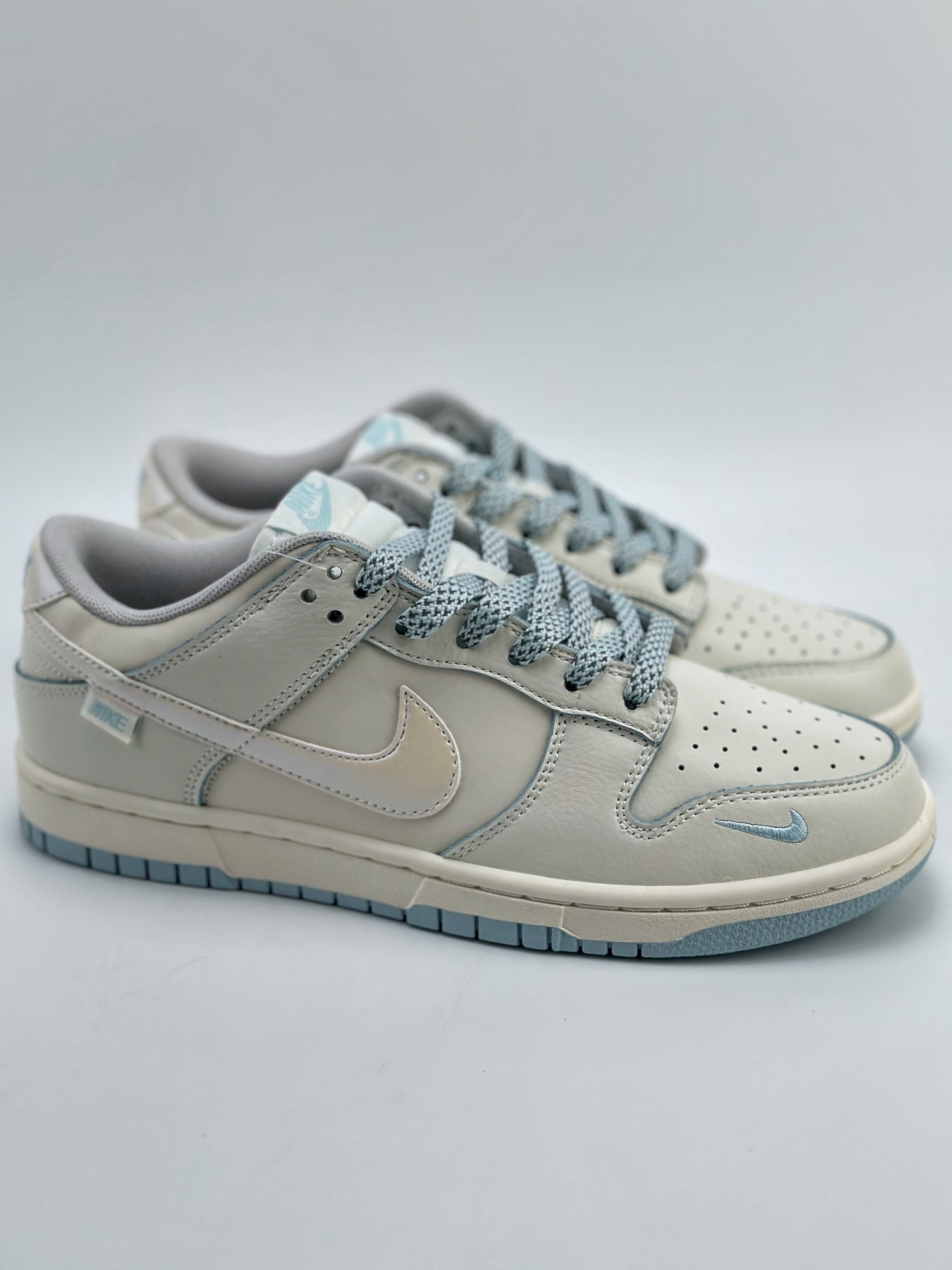 280 Nike SB Dunk Low 珠光蓝 KK0517-007