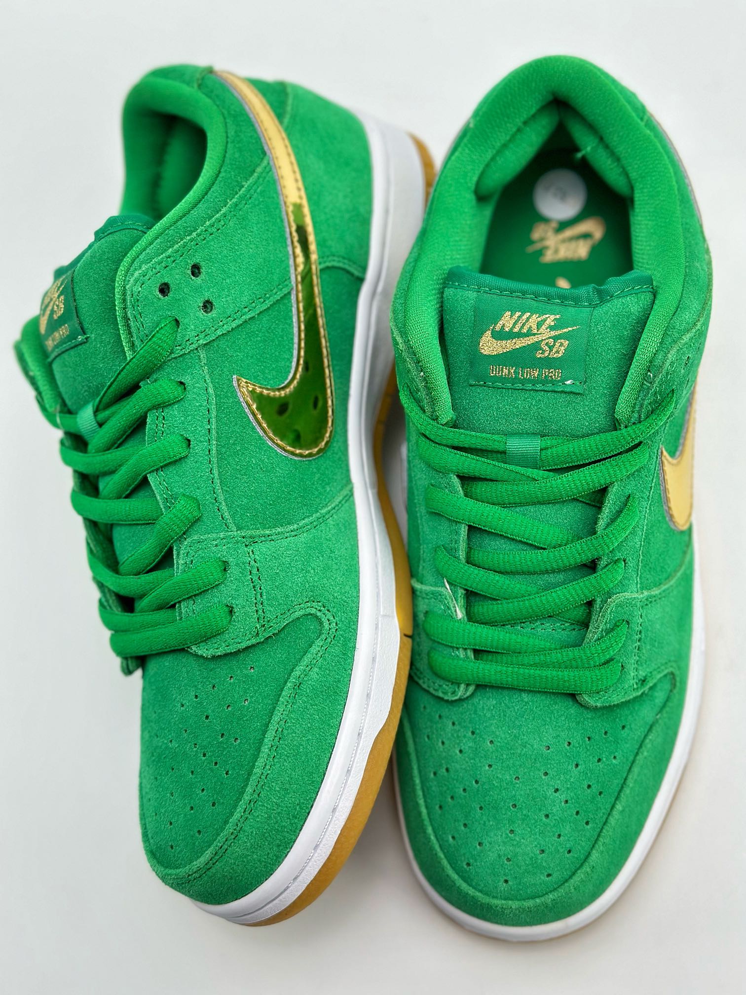 210 NIKE SB Dunk Low Pro "St. Patrick’s Day" 圣帕特里克 BQ6817-303