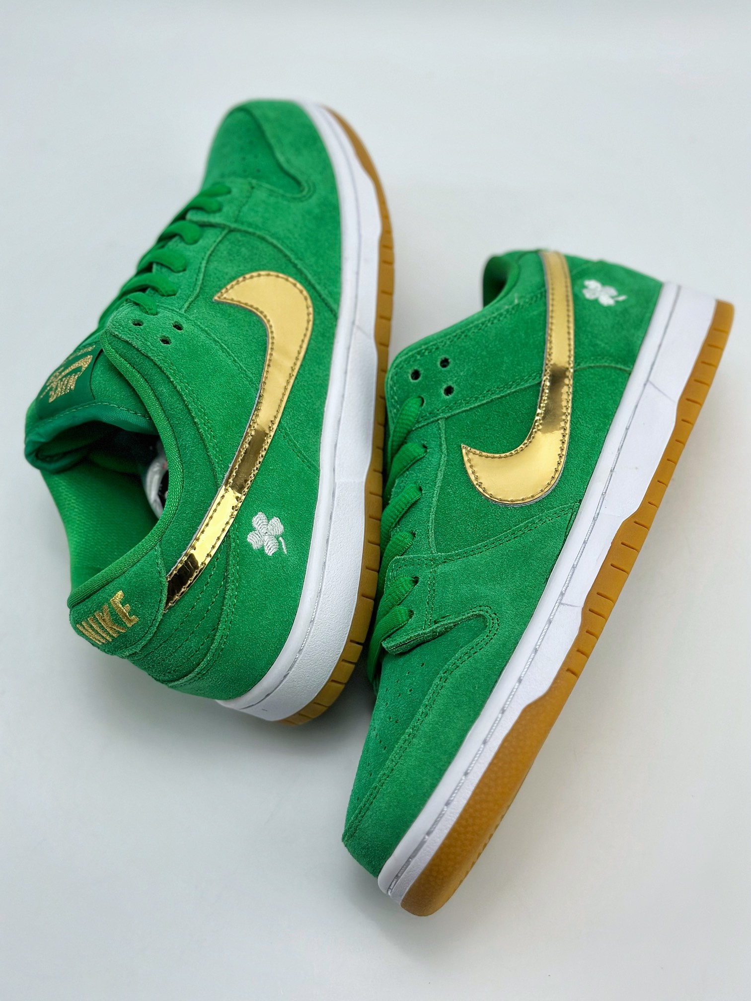 210 NIKE SB Dunk Low Pro "St. Patrick’s Day" 圣帕特里克 BQ6817-303