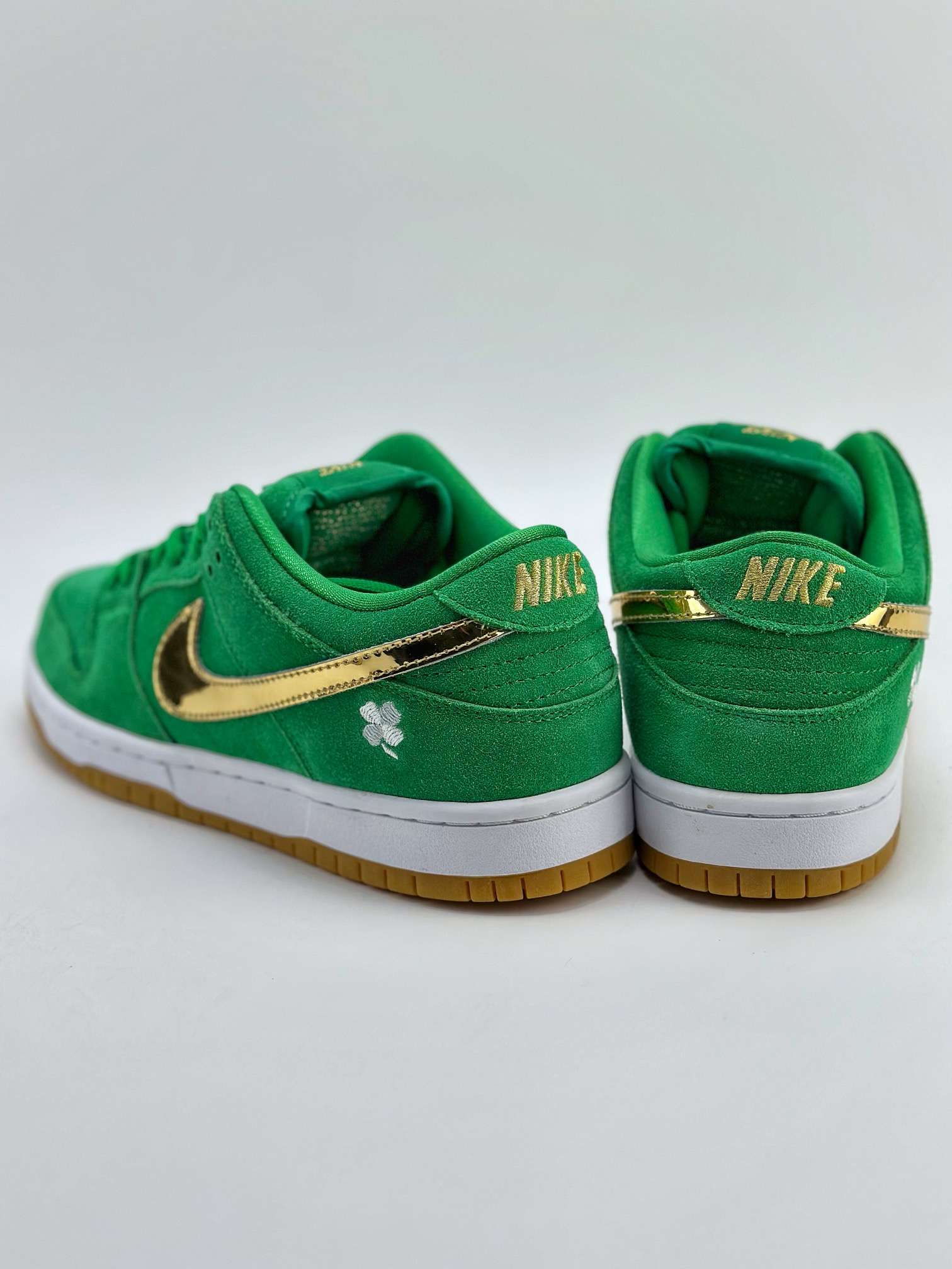 210 NIKE SB Dunk Low Pro "St. Patrick’s Day" 圣帕特里克 BQ6817-303