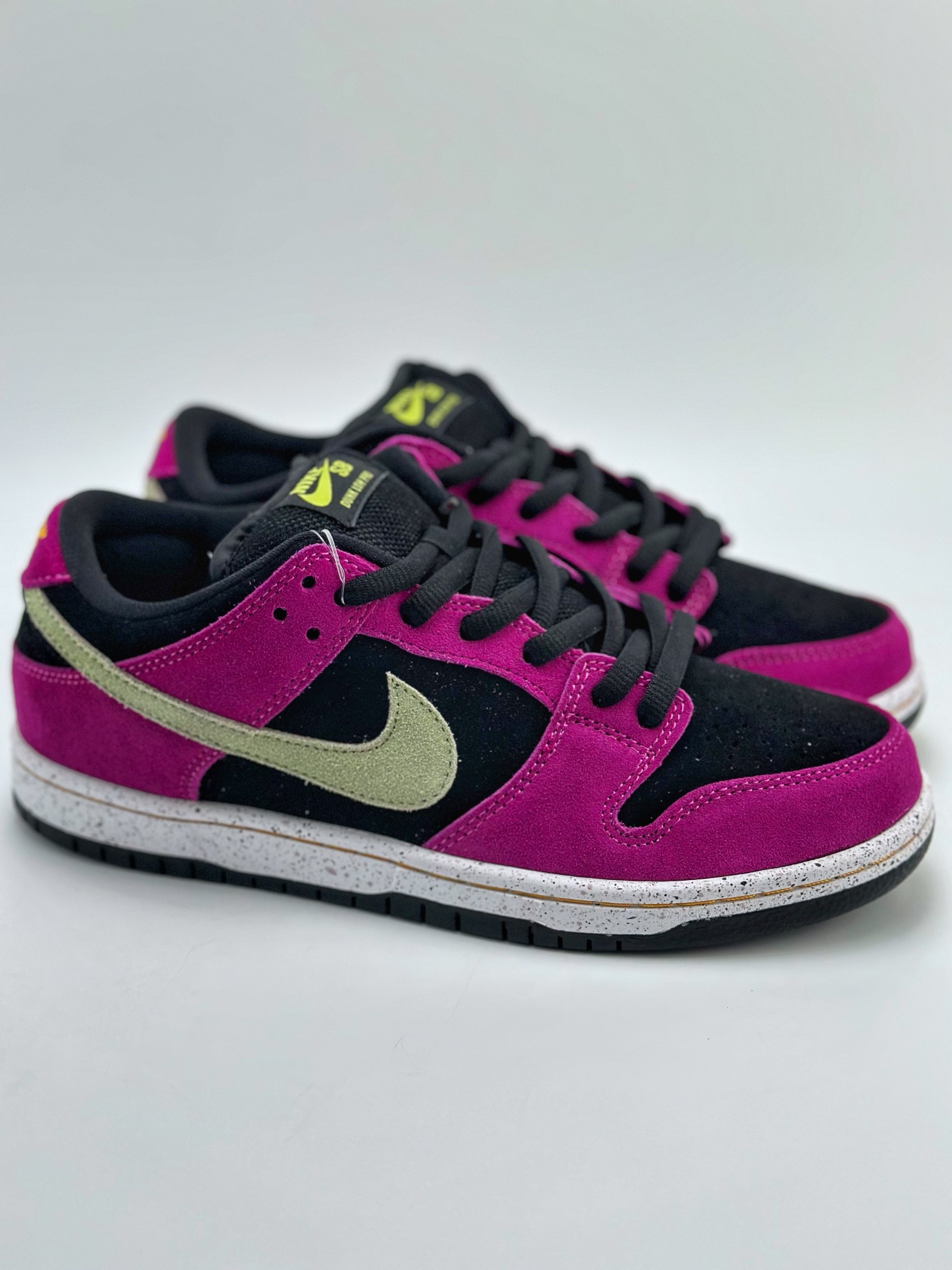 210 Nike SB Dunk Low SP 黑玫红 BQ6817-501