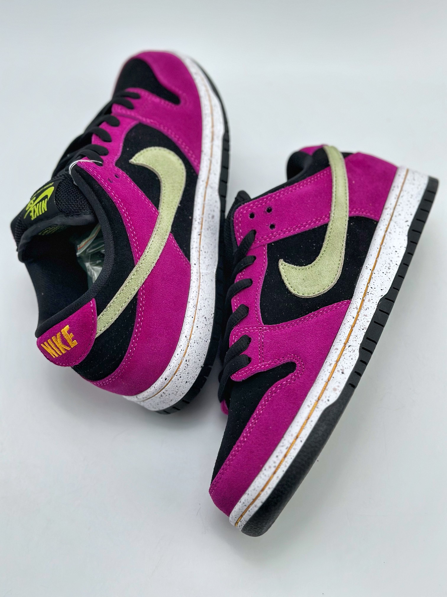 210 Nike SB Dunk Low SP 黑玫红 BQ6817-501