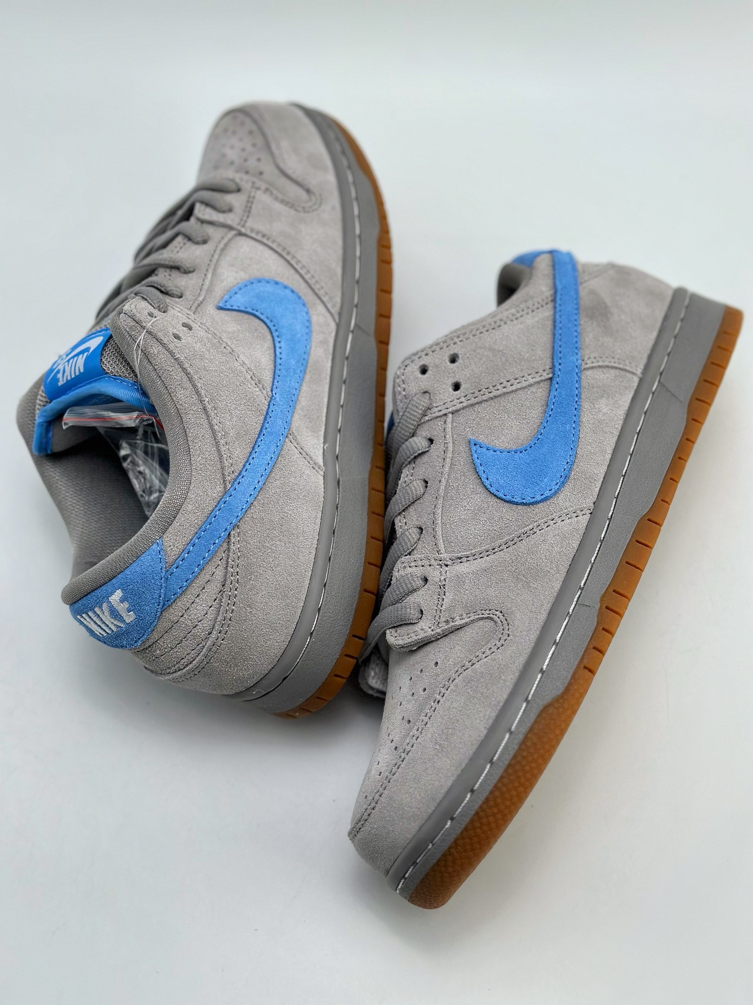 210 NIKE SB Dunk Low 灰 出品 304292-022