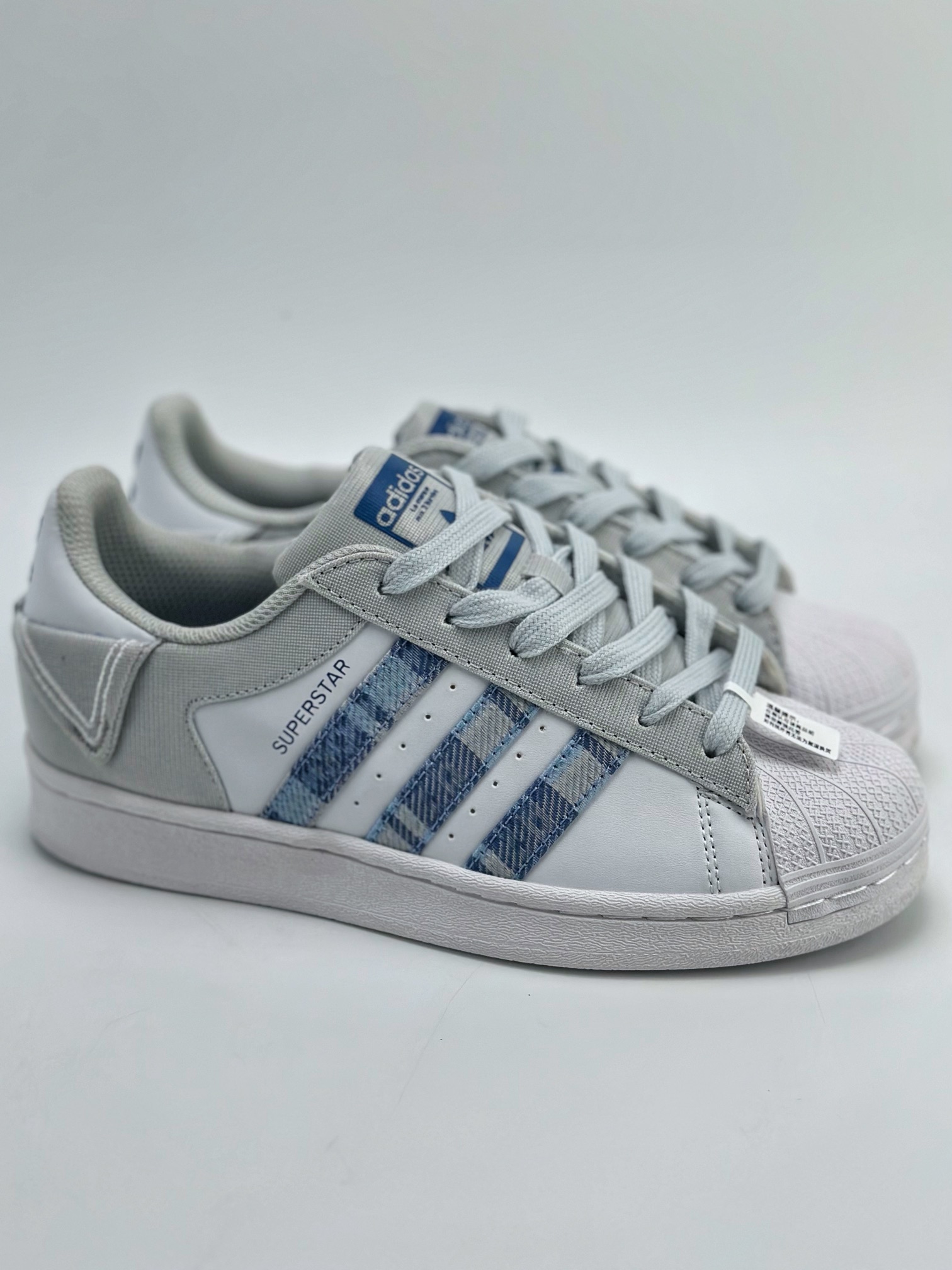 150 Adidas   Originals Superstar 贝壳头 白灰蓝格子 IG3005