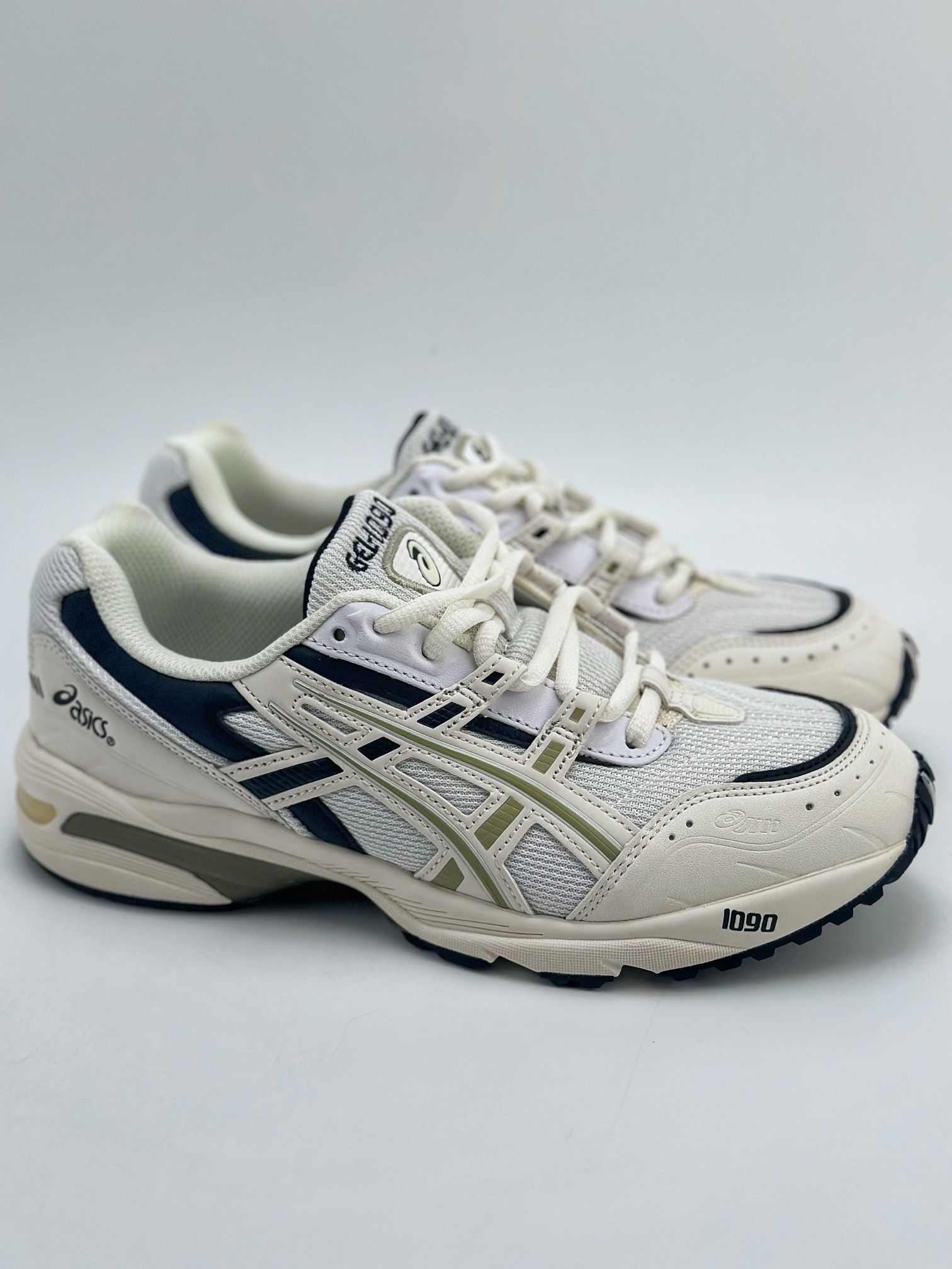 170 亚瑟士/ASICS Tiger GEL-1090系列 1203A159-020