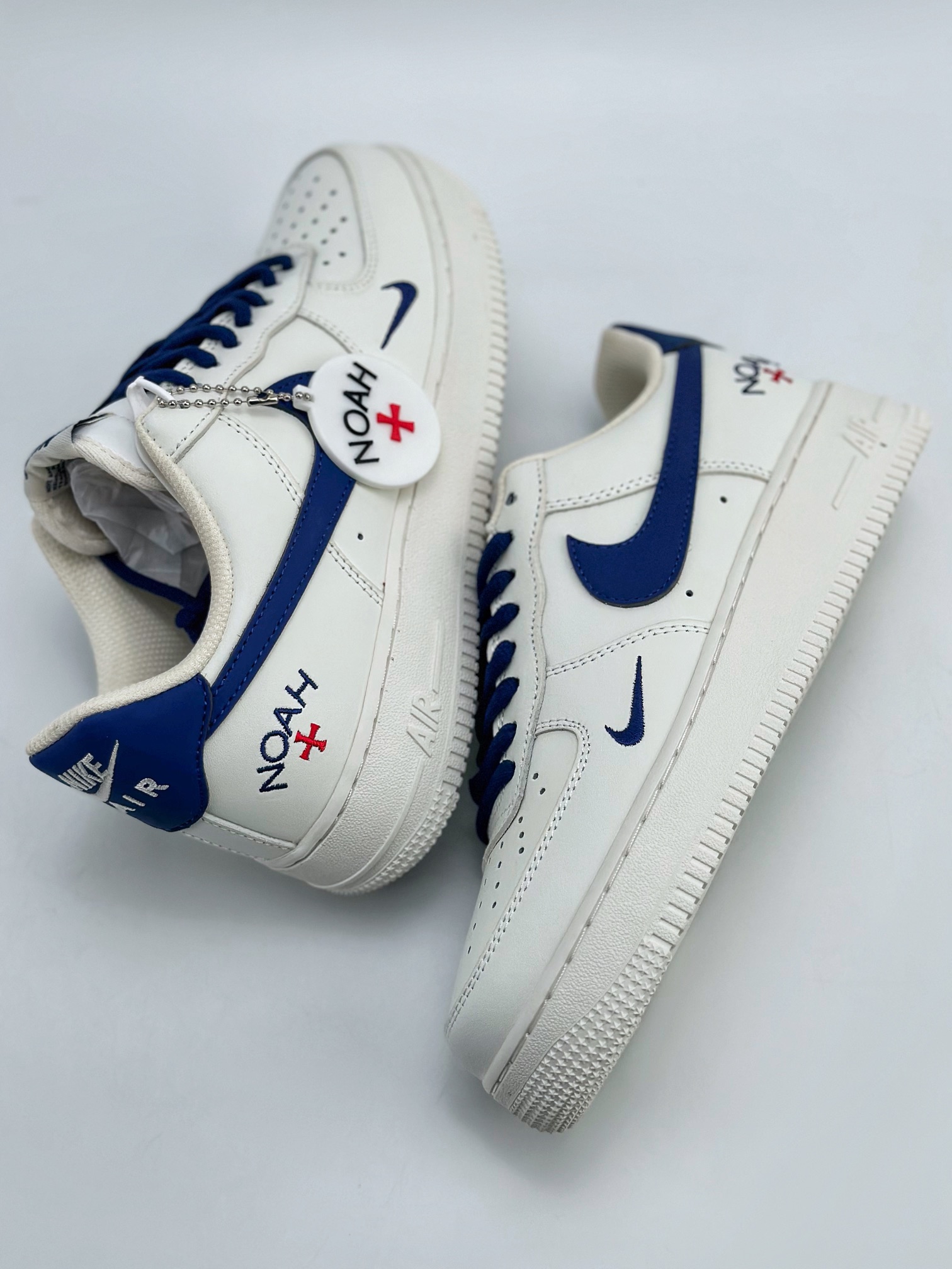 240 Nike Air Force 1 Low 07 x NOAH 联名白蓝 NY4407