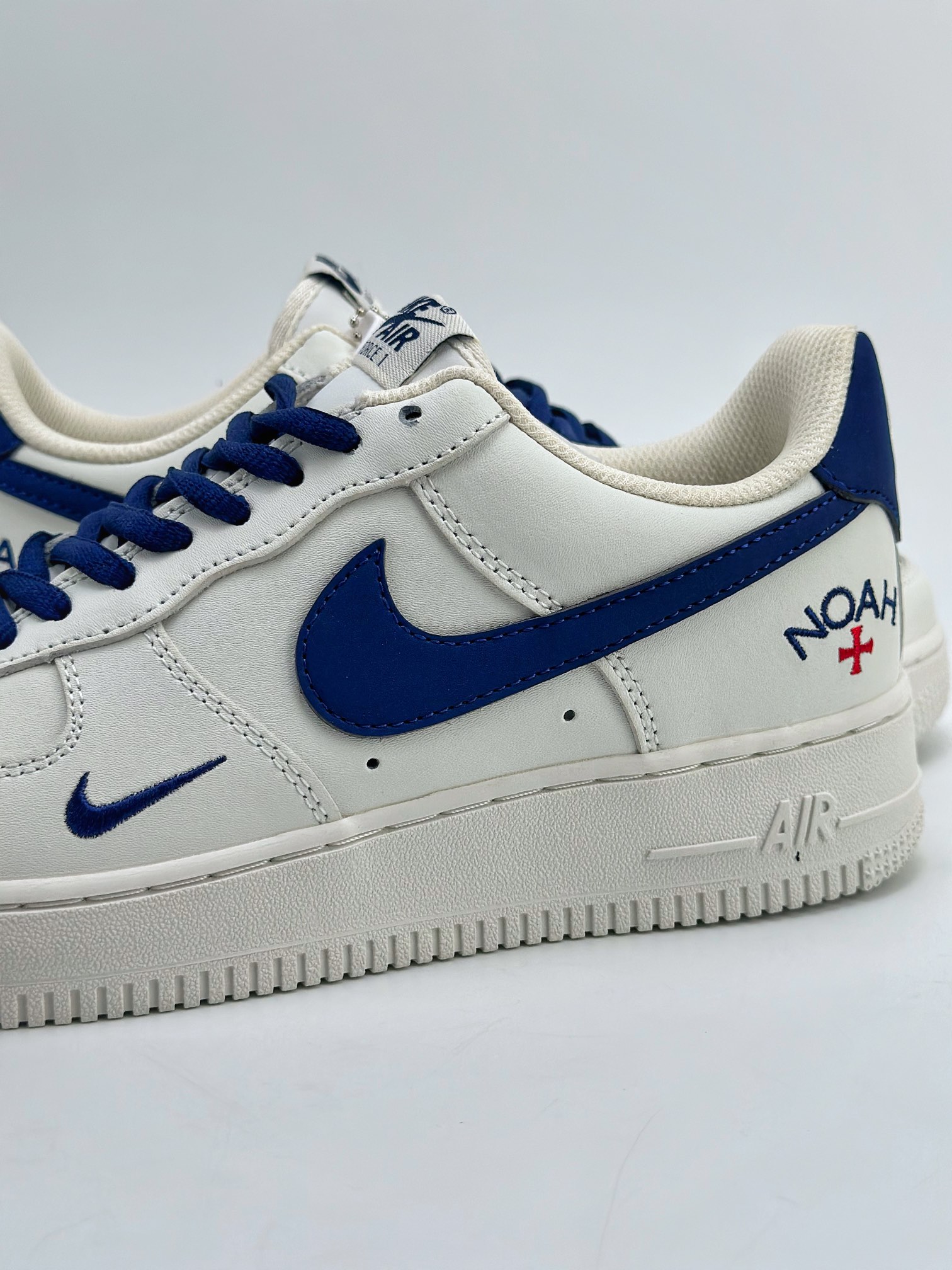 240 Nike Air Force 1 Low 07 x NOAH 联名白蓝 NY4407