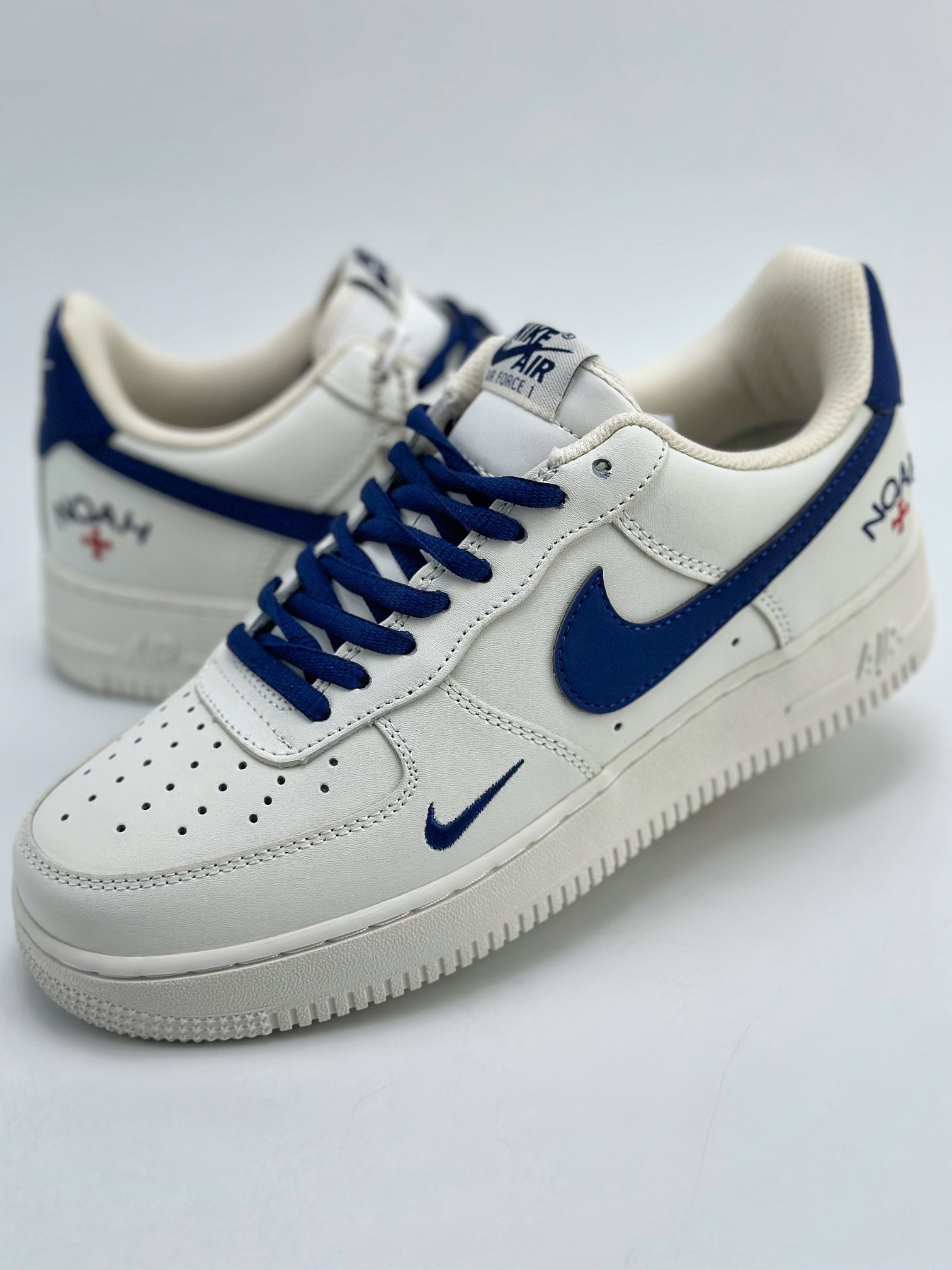 240 Nike Air Force 1 Low 07 x NOAH 联名白蓝 NY4407