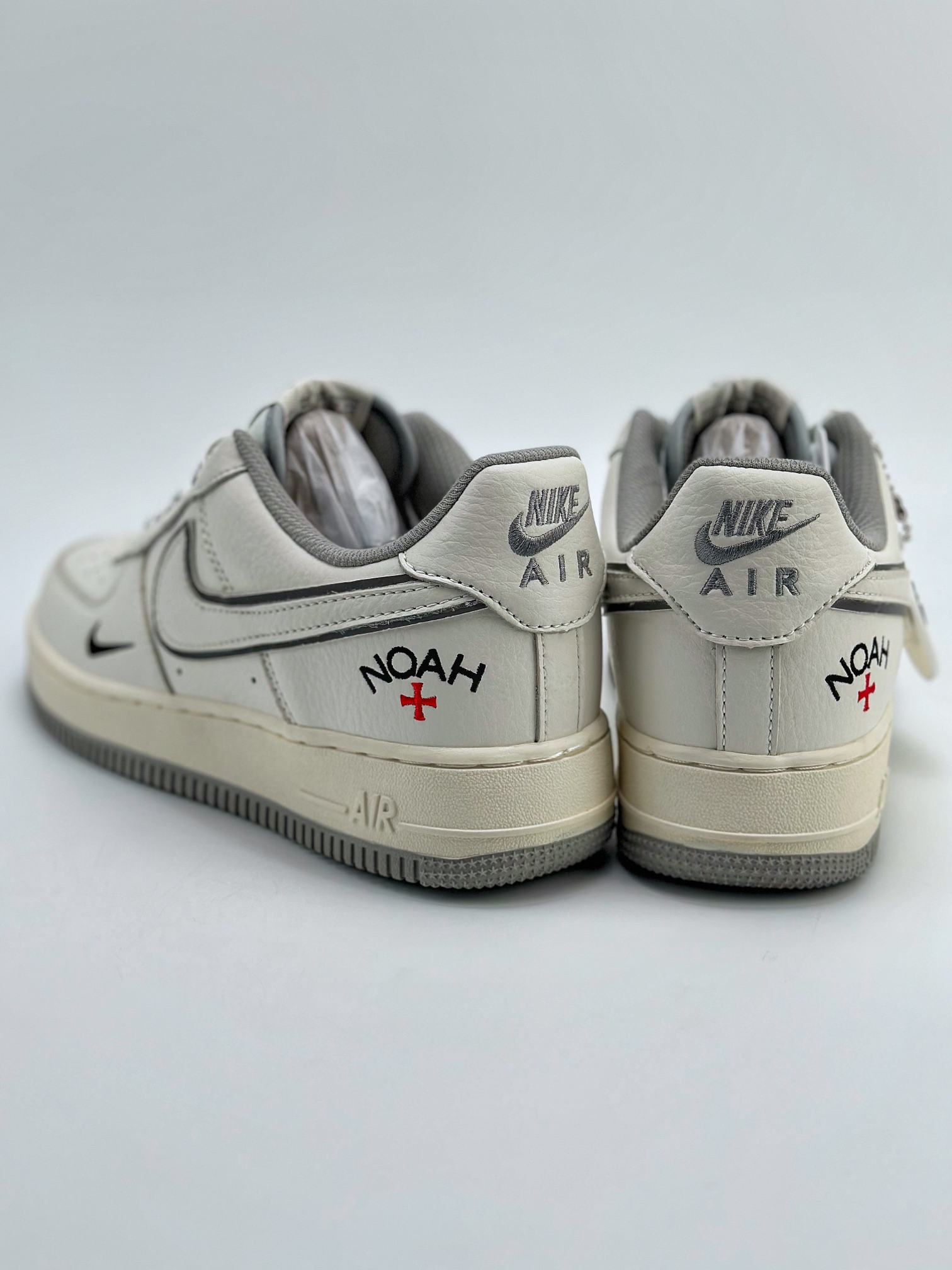 240 Nike Air Force 1 Low 07 x NOAH 联名白灰 NY6607-11