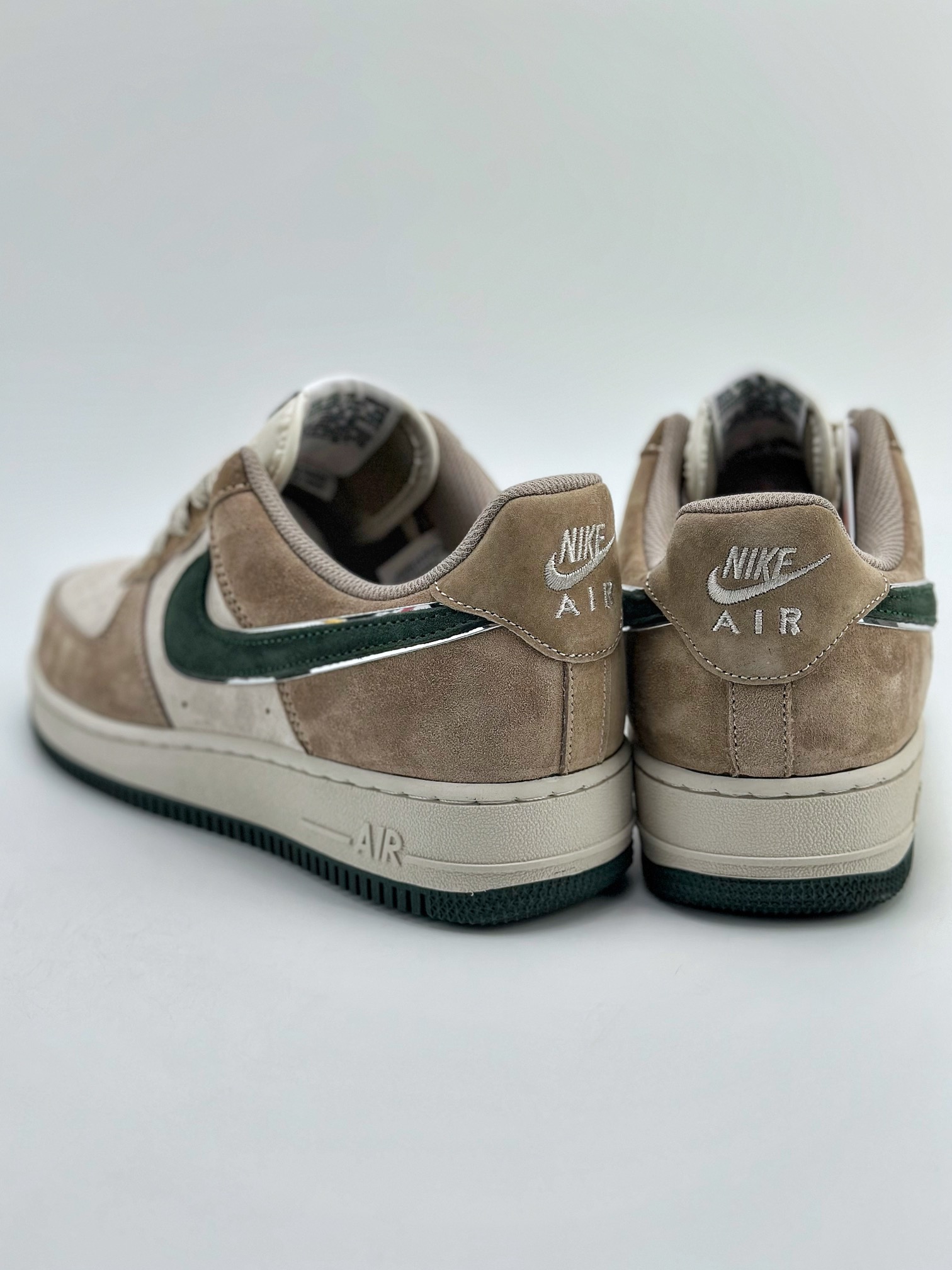 240 Nike Air Force 1 Low 07 麂皮棕绿