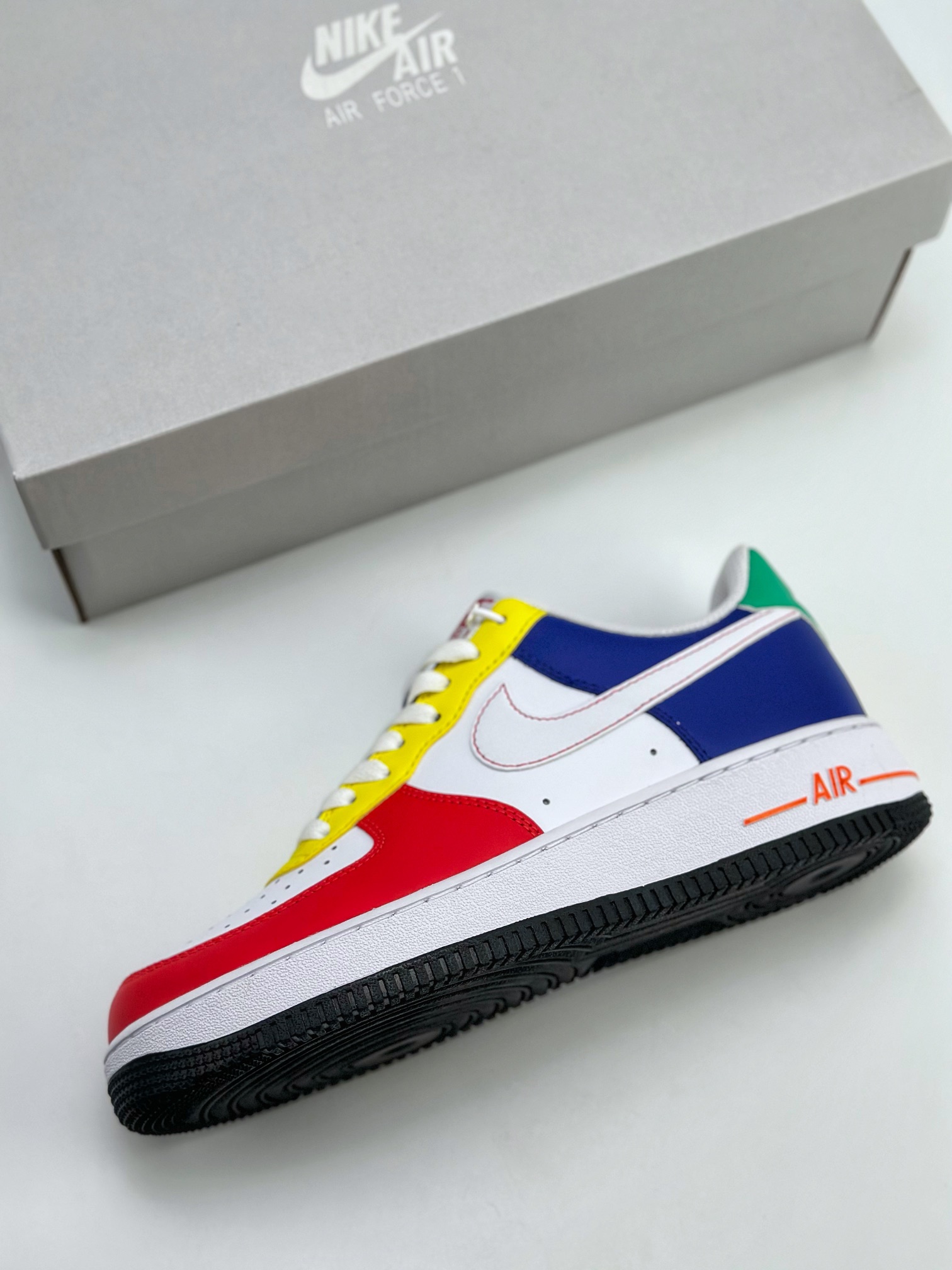 Nike Air Force 1 Low 07 ”Rubik's Cube” White, Blue and Red FN6840-657