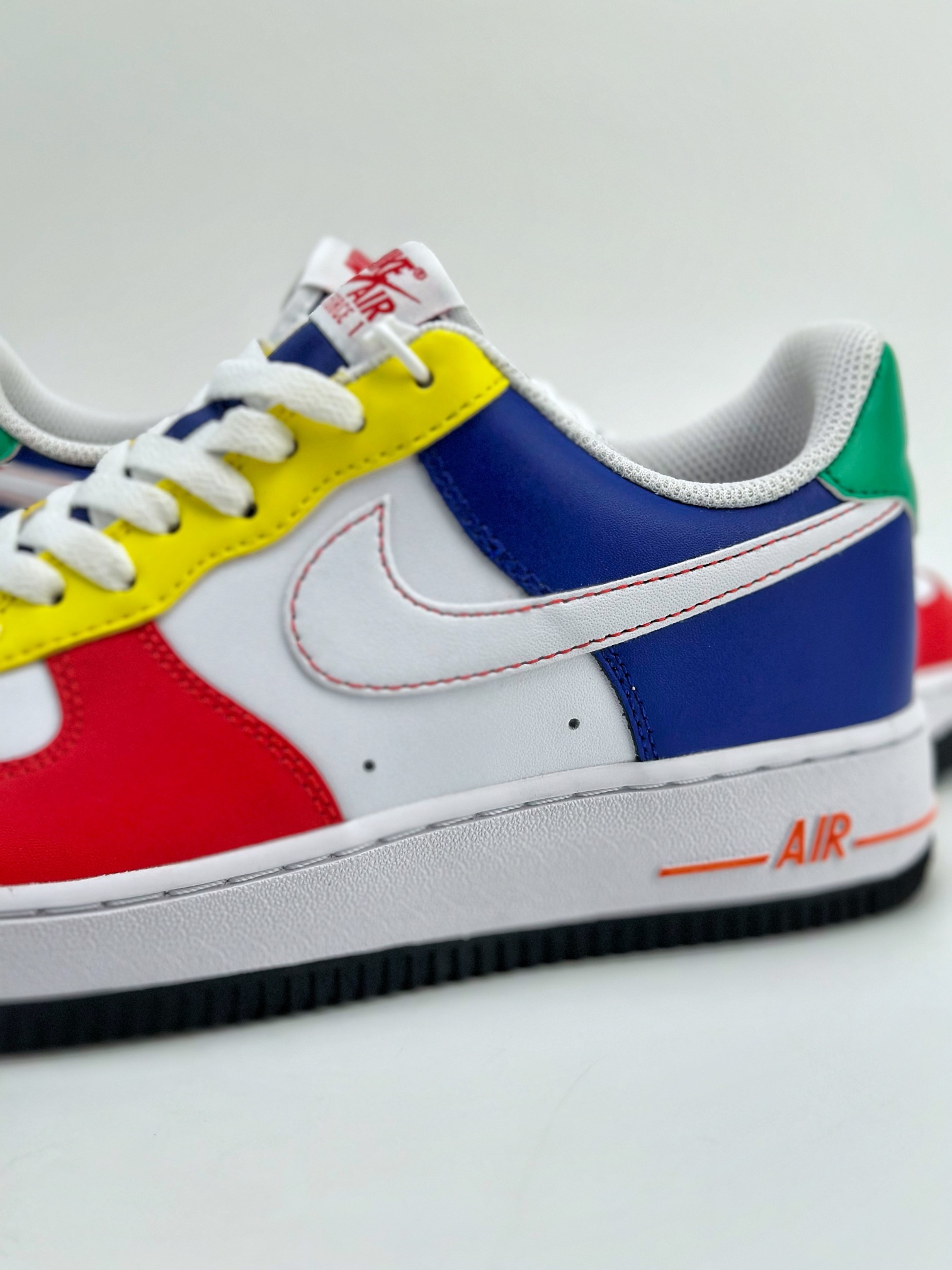 Nike Air Force 1 Low 07 ”Rubik's Cube” White, Blue and Red FN6840-657