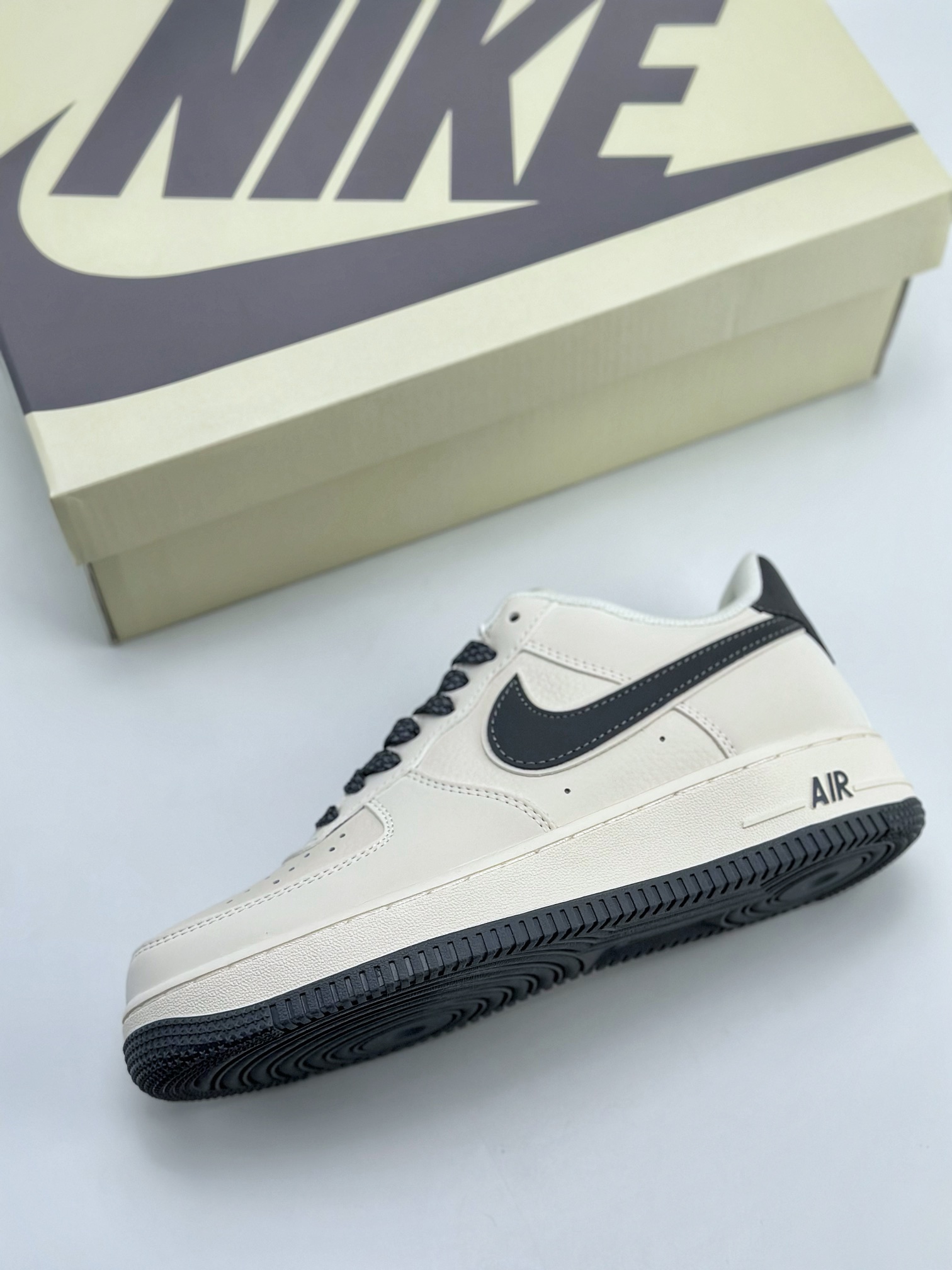 240 Nike Air Force 1 Low 07 白黑 GL6835-013