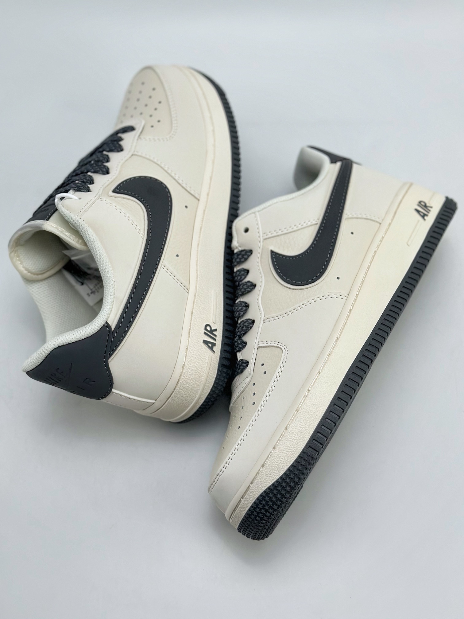 240 Nike Air Force 1 Low 07 白黑 GL6835-013