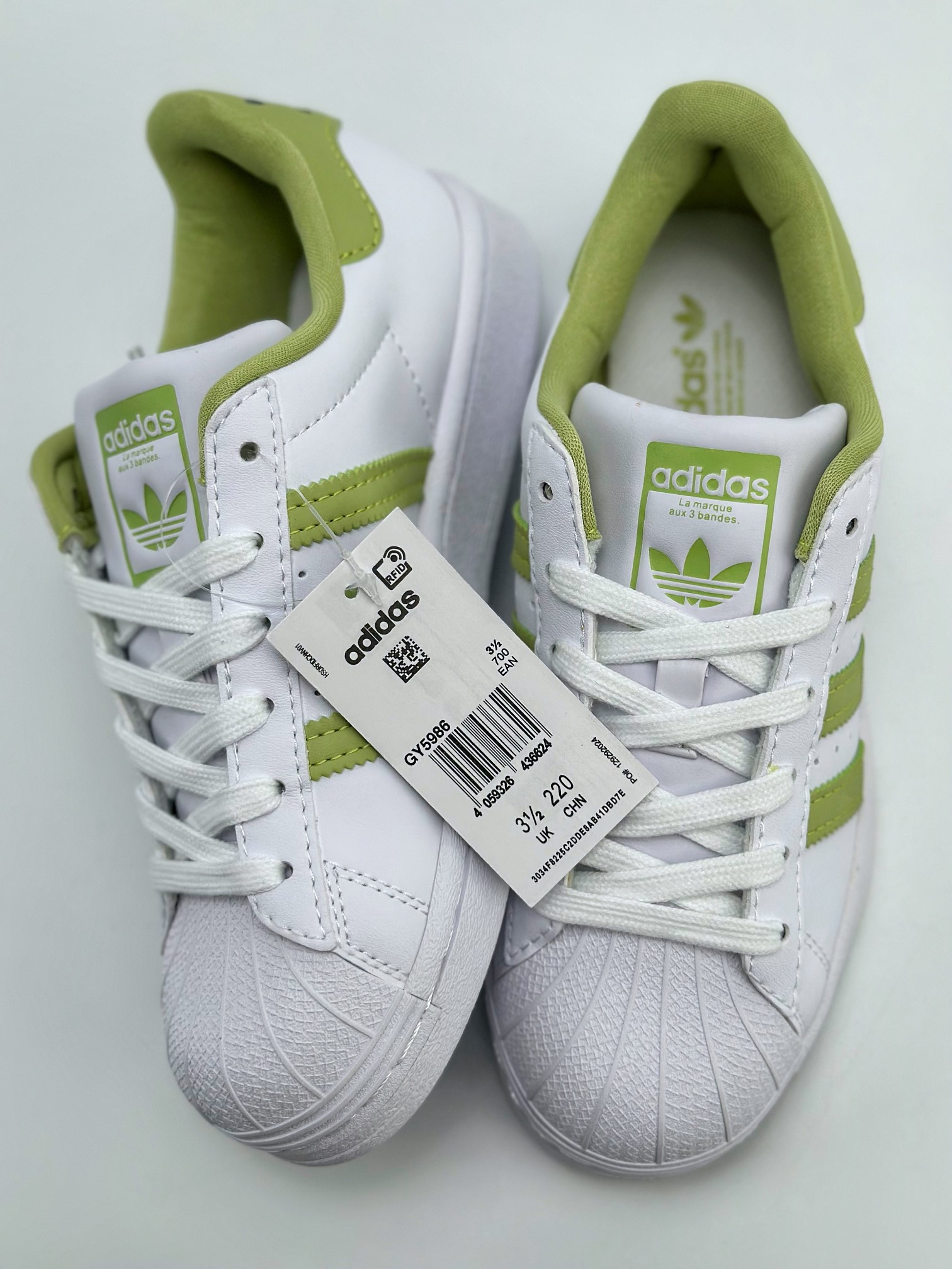 150 Adidas   Originals Superstar 贝壳头 白绿 GY5986