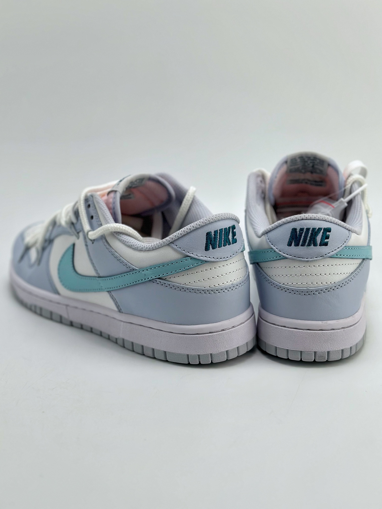 200 NIKE SB Dunk Low 冰晶夏日 粉蓝 FD1232-002