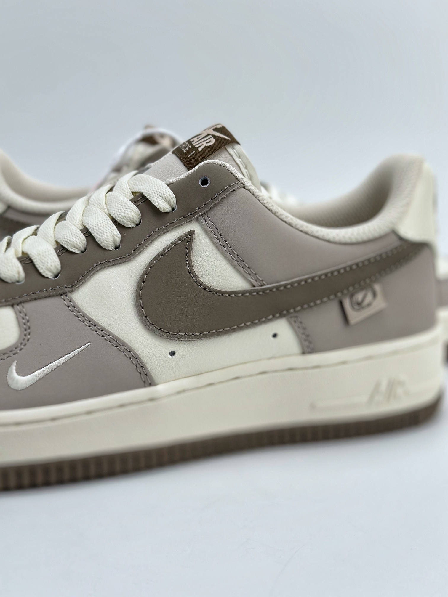 240 Nike Air Force 1 Low 07 拼接白褐 DB3301-188