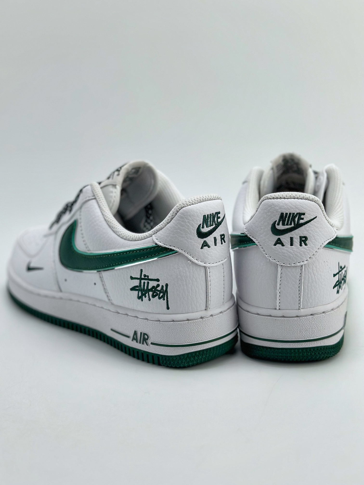 Nike Air Force 1 Low 07 Stussy White Green Swoosh Stars